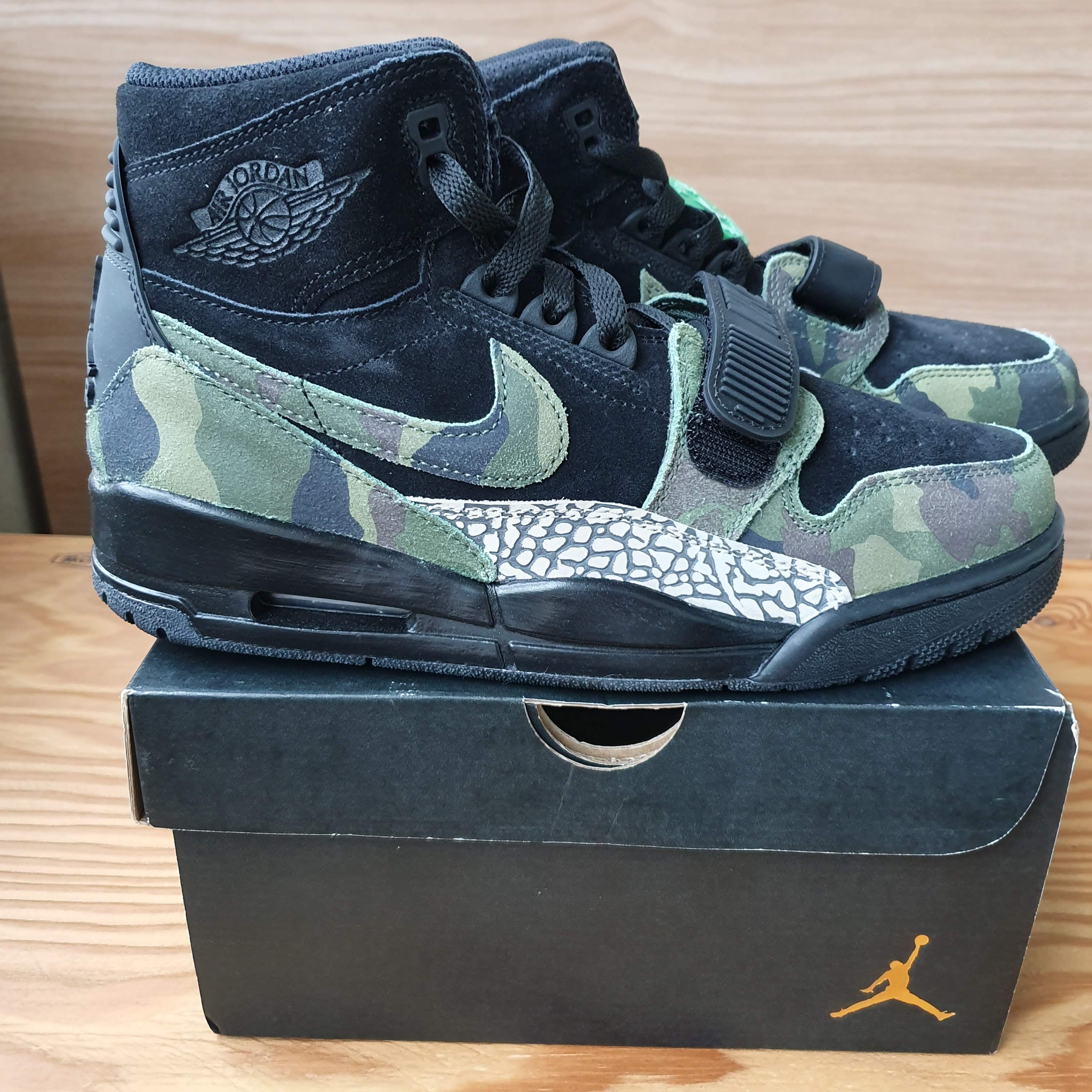 Jordan Legacy 312 Black Camo Green 착용 스타일 - 3