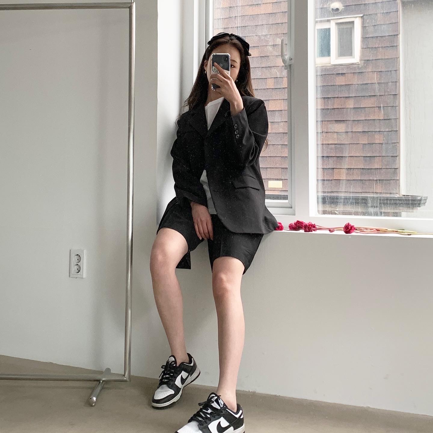 Nike Dunk Low Retro Black 착용 스타일 - 1
