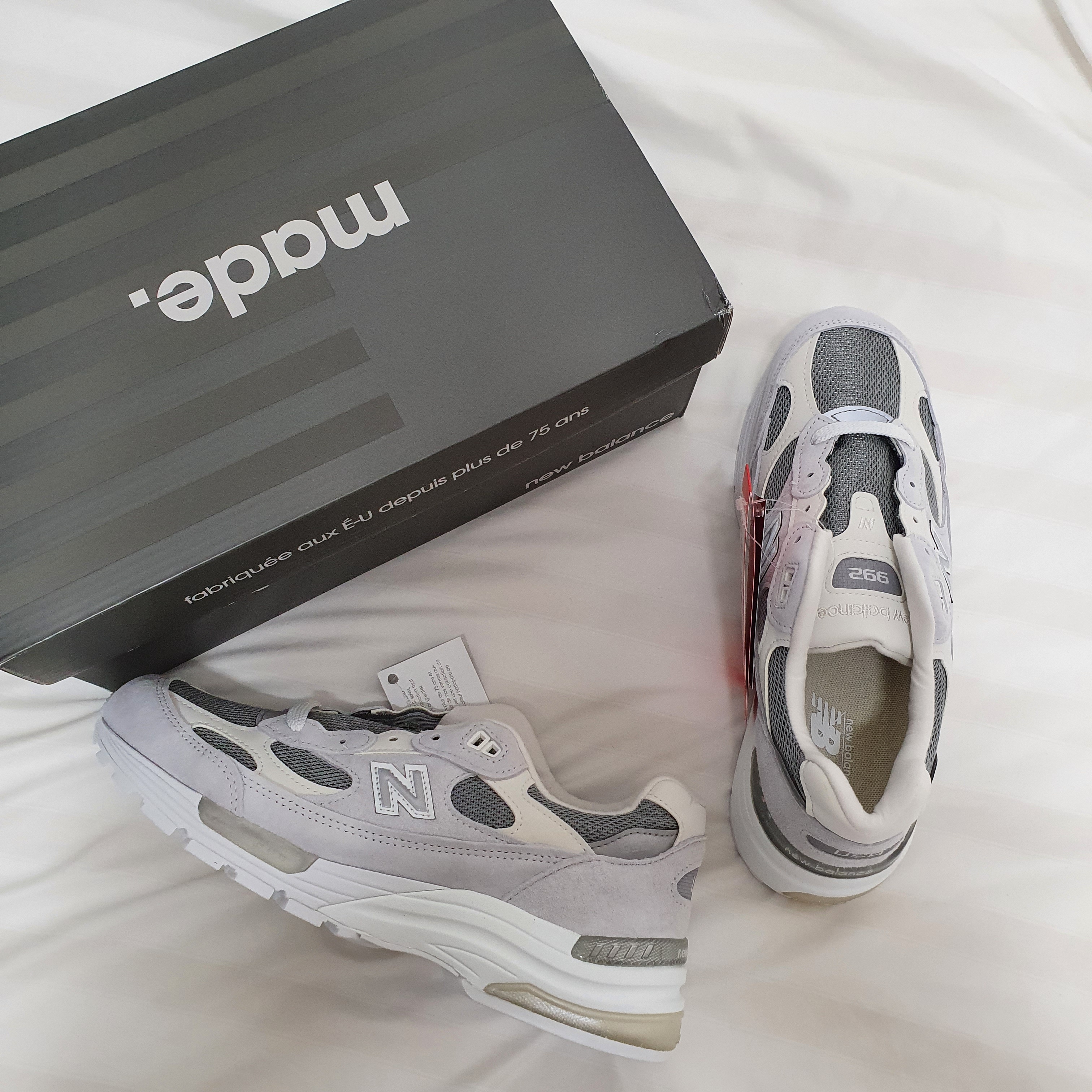 New Balance 992 Made in USA White Silver 착용 스타일