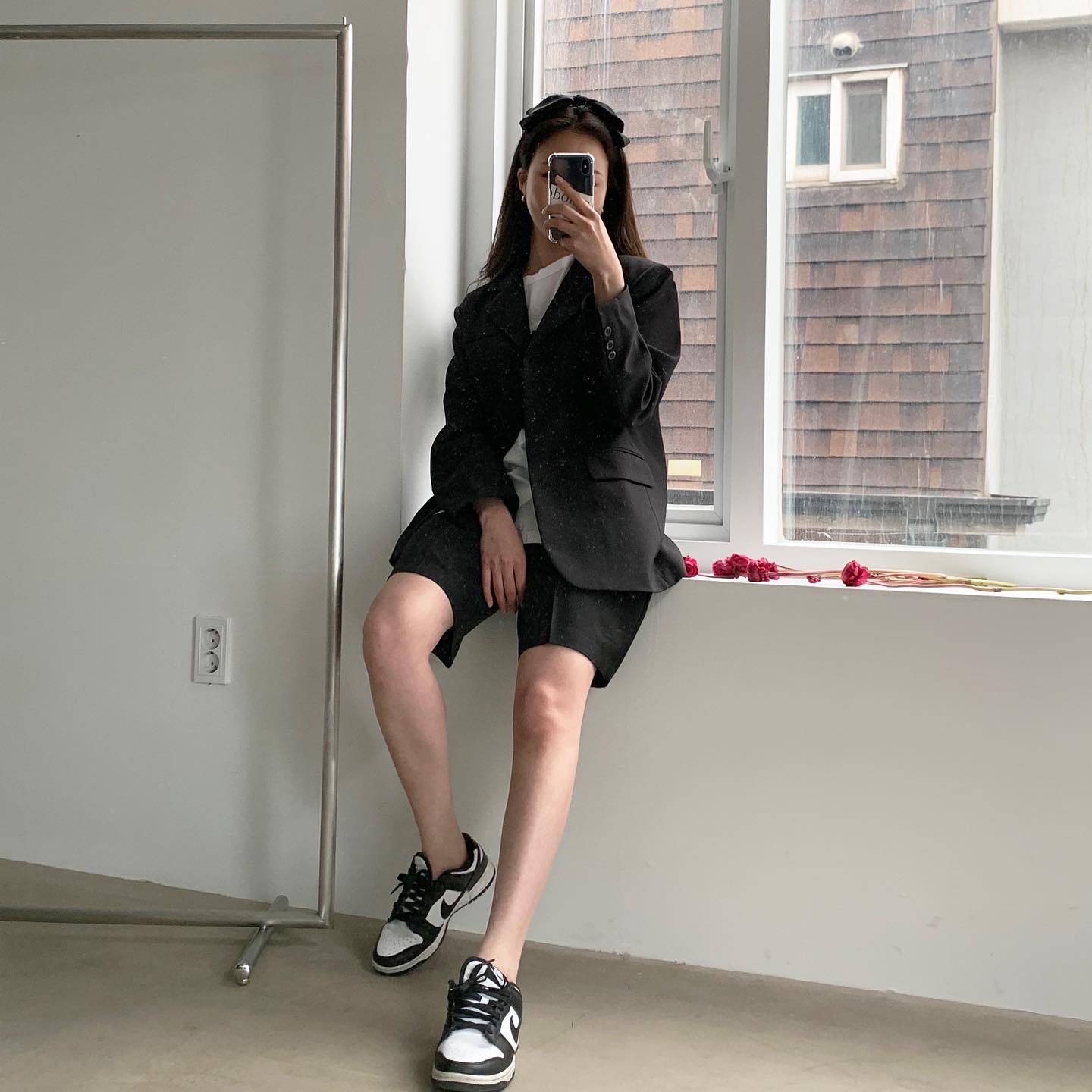 Nike Dunk Low Retro Black 착용 스타일 - 2