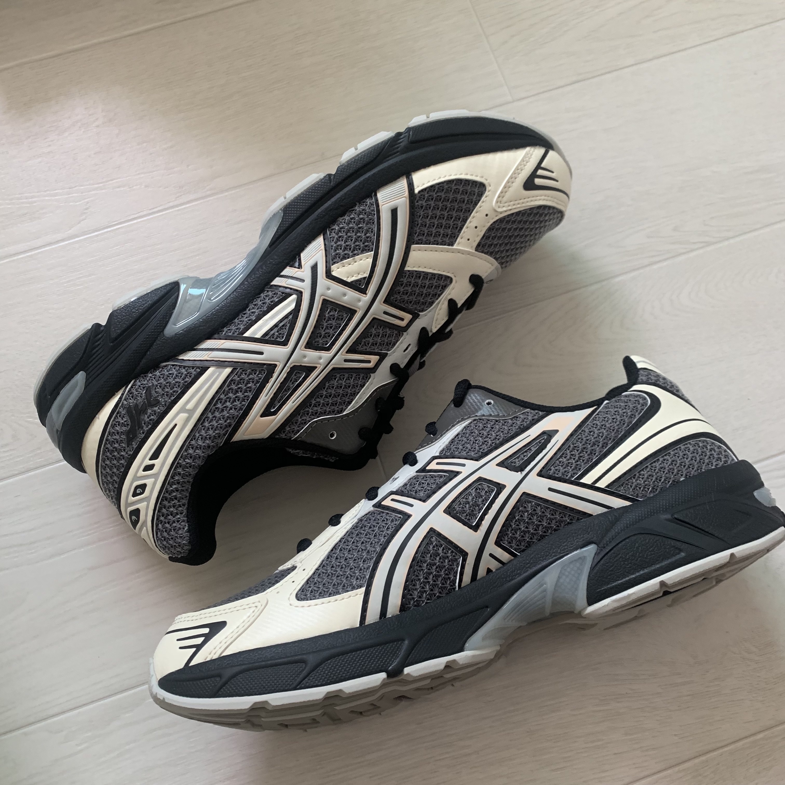 Asics x I4P Gel-1130 Mink Glacier Grey, Asics x I4P Gel-1130 Glacier Grey Mink 착용 스타일 - 1