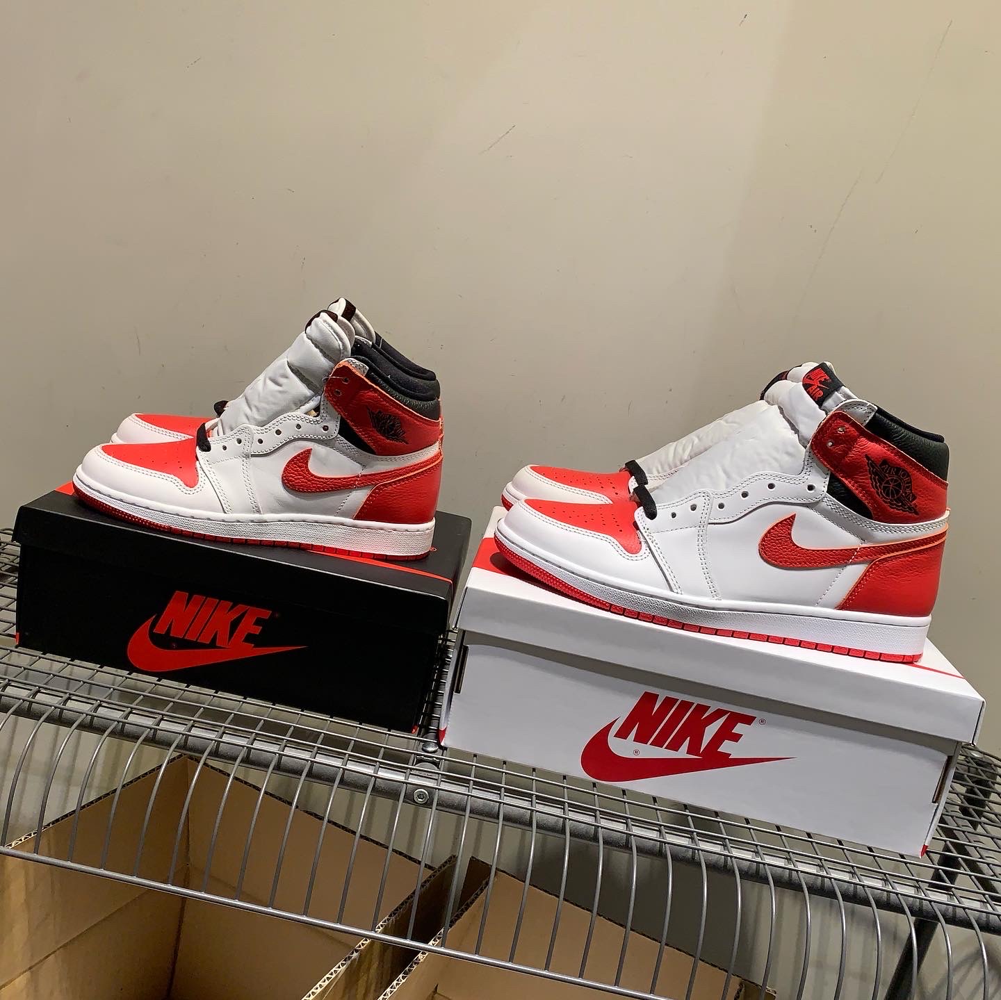 Jordan 1 Retro High OG Heritage, (GS) Jordan 1 Retro High OG Heritage 착용 스타일 - 2