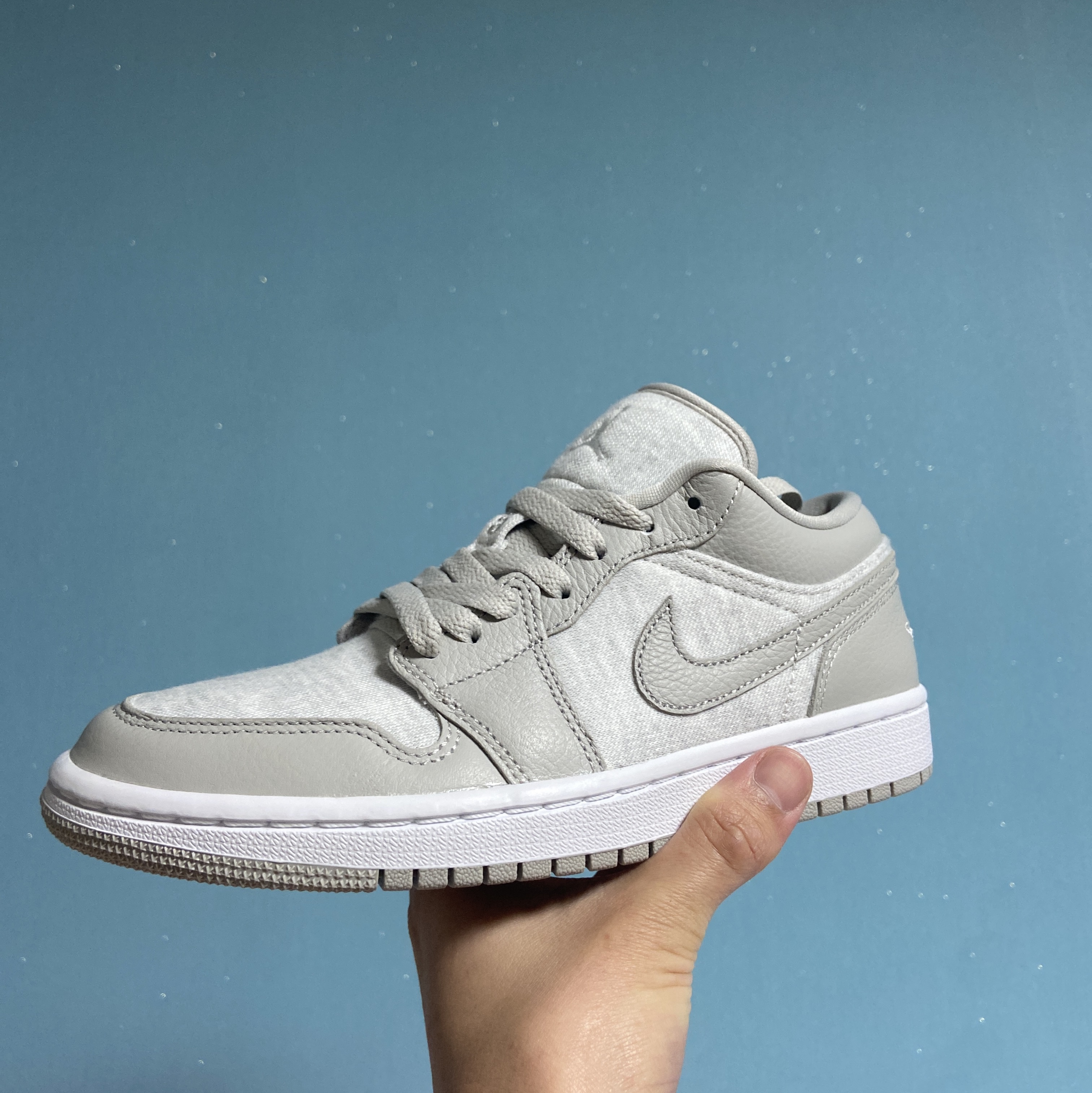 (W) Jordan 1 Low SE Light Iron Ore Atmosphere 착용 스타일