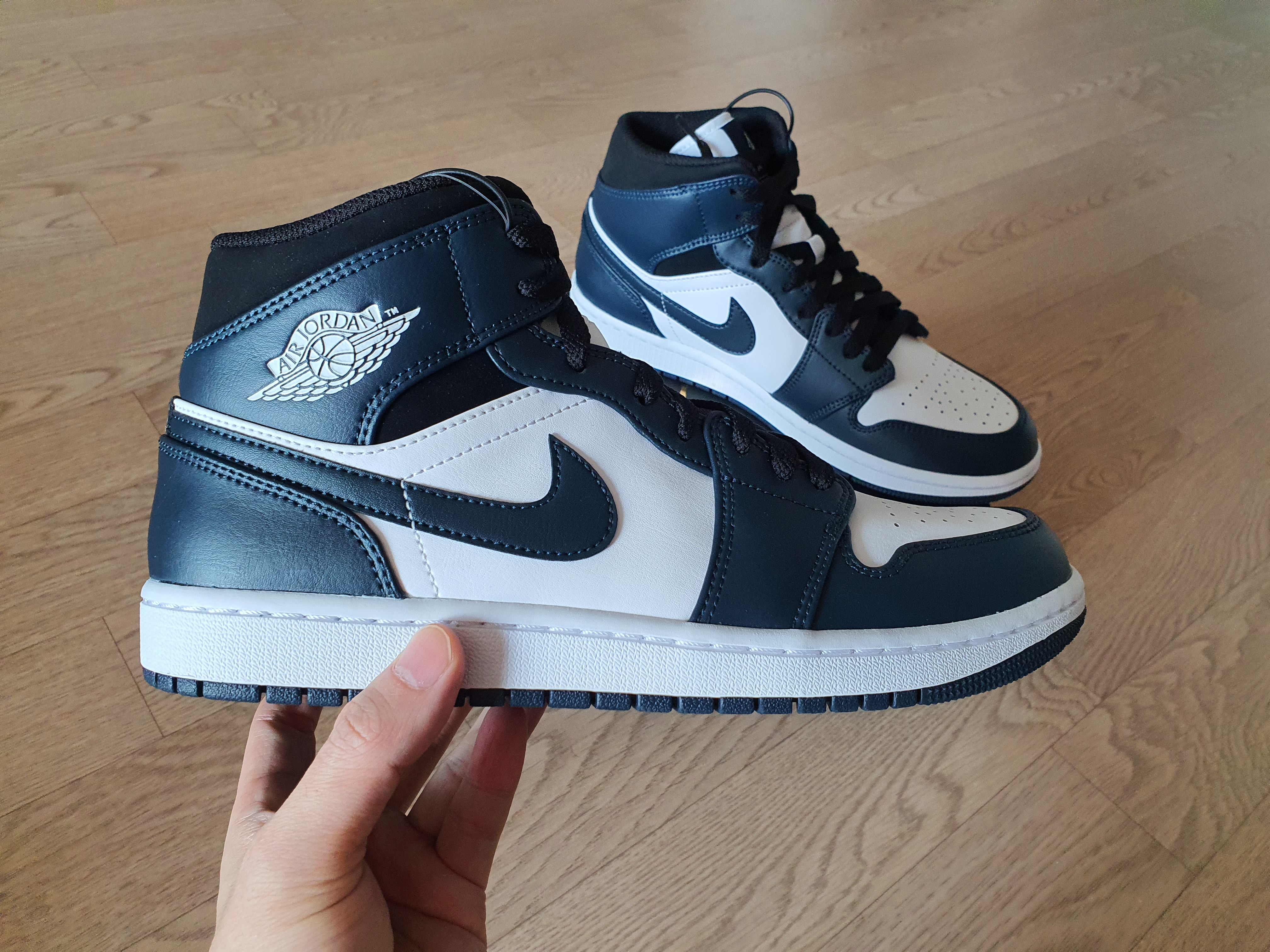 Jordan 1 Mid Dark Teal 착용 스타일 - 3