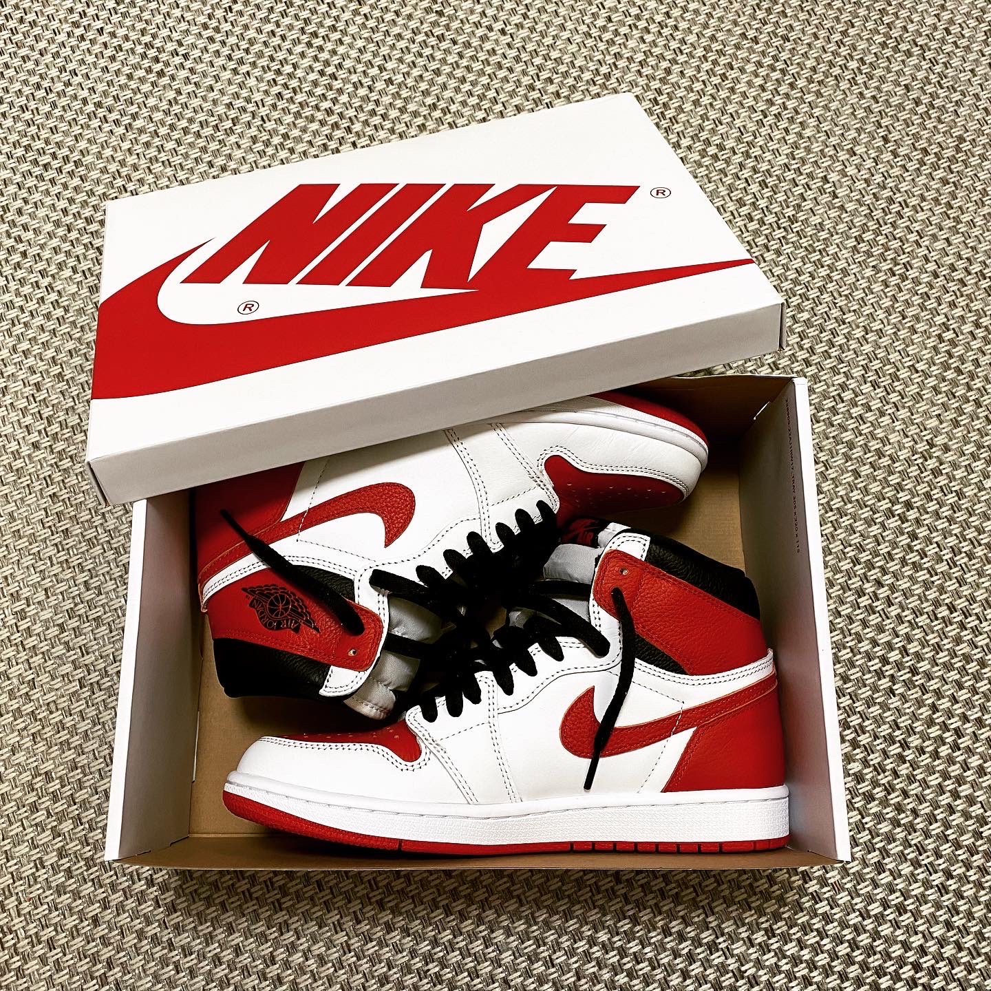 Jordan 1 Retro High OG Heritage 착용 스타일 - 1
