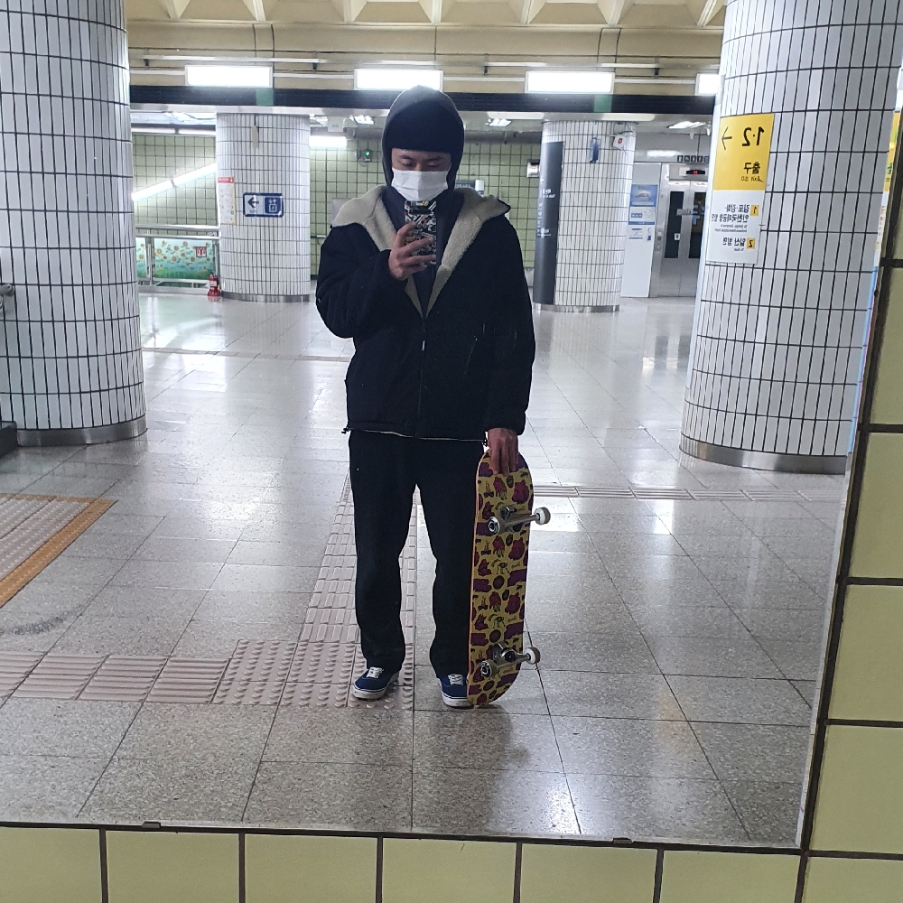 KREAM 프로필 이미지