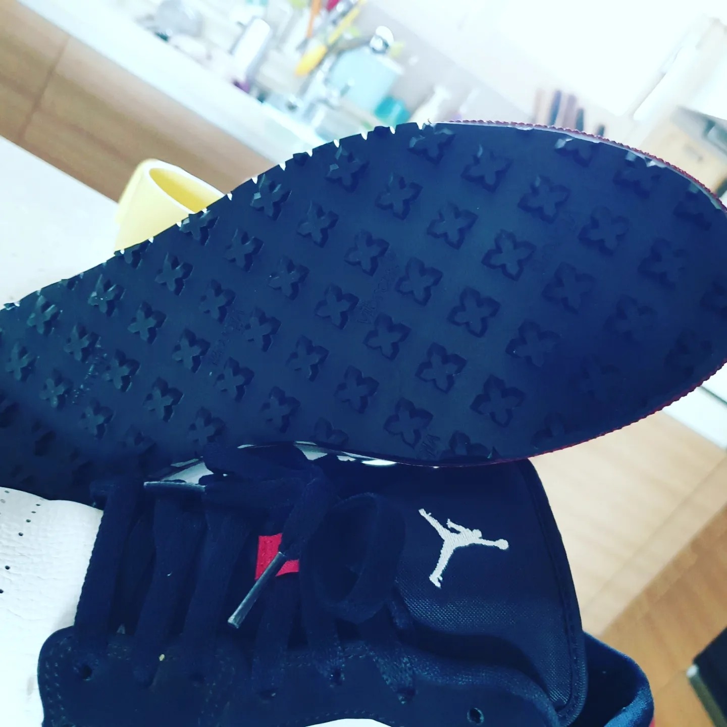 Jordan 1 Low Black Toe 착용 스타일 - 1