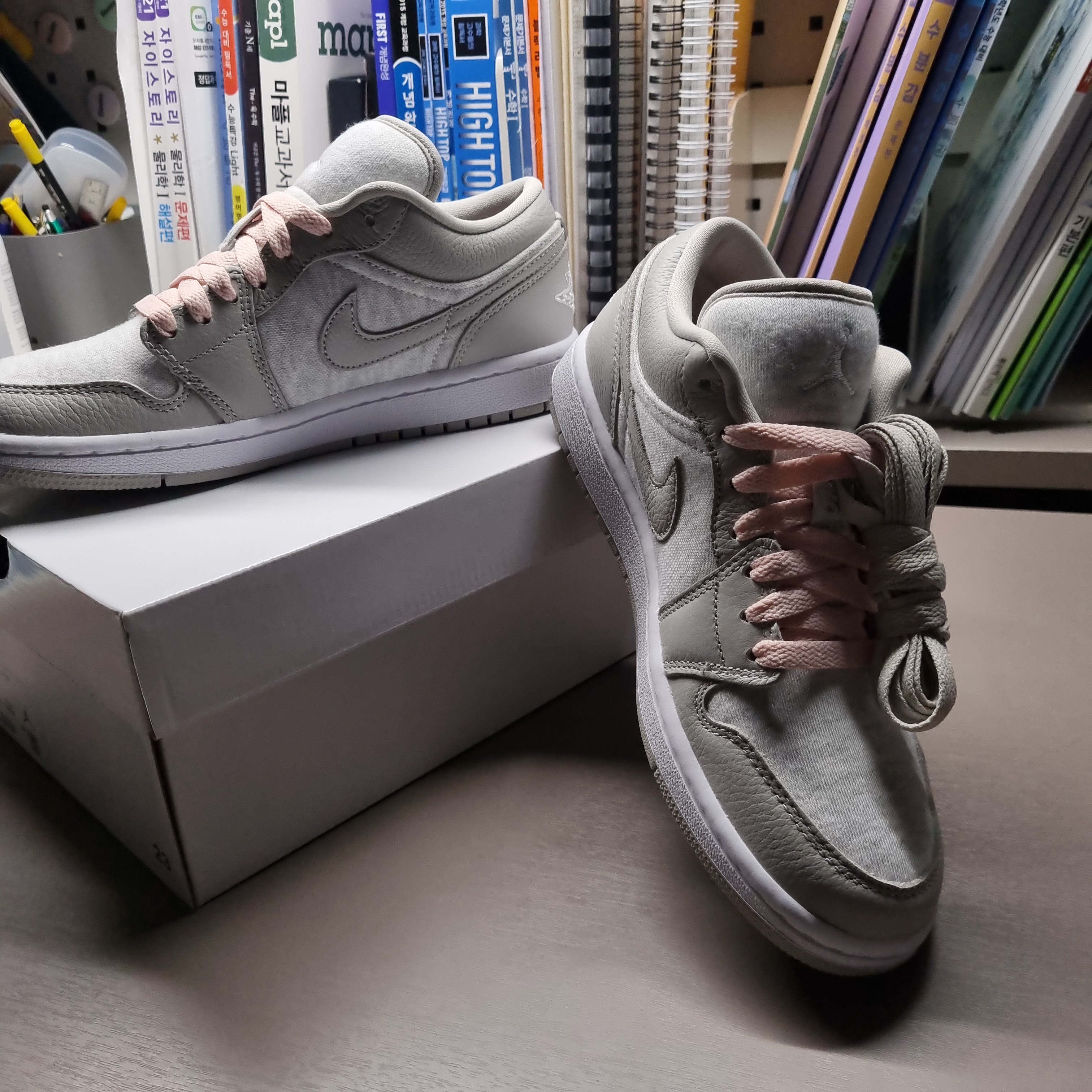 (W) Jordan 1 Low SE Light Iron Ore Atmosphere 착용 스타일 - 4