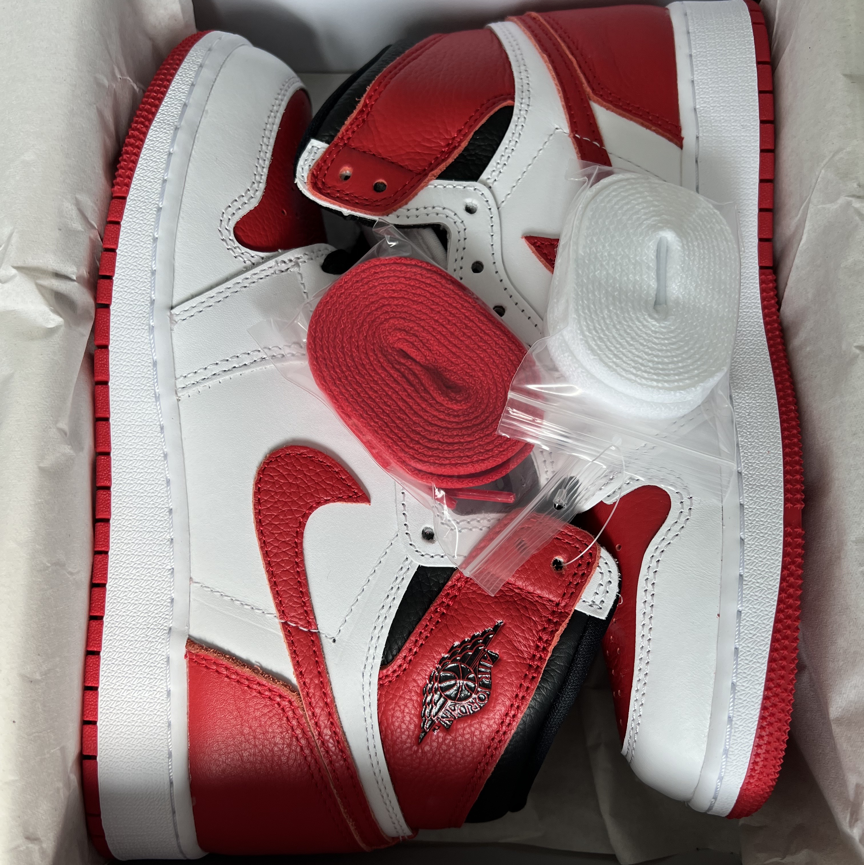 (GS) Jordan 1 Retro High OG Heritage 착용 스타일 - 1
