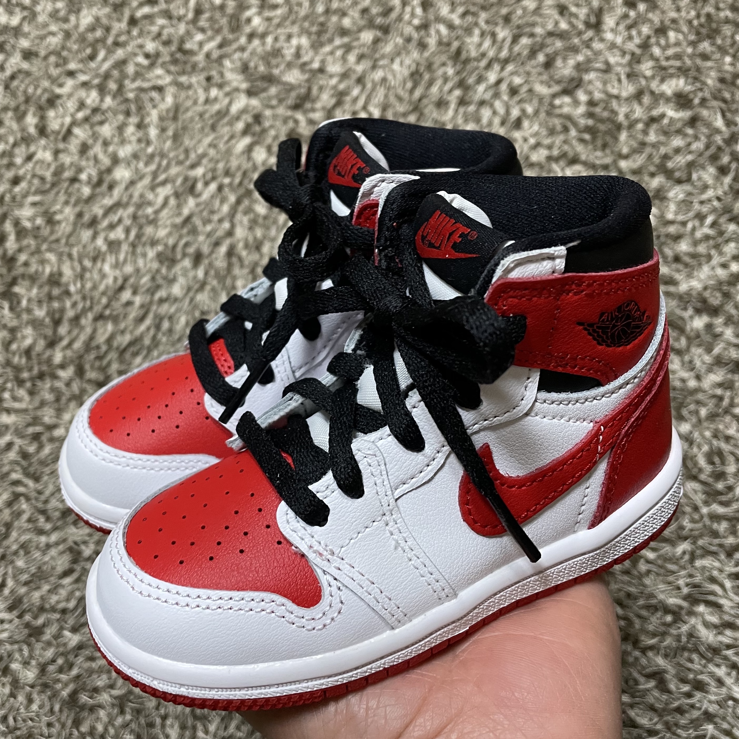 (TD) Jordan 1 Retro High OG Heritage 착용 스타일 - 1