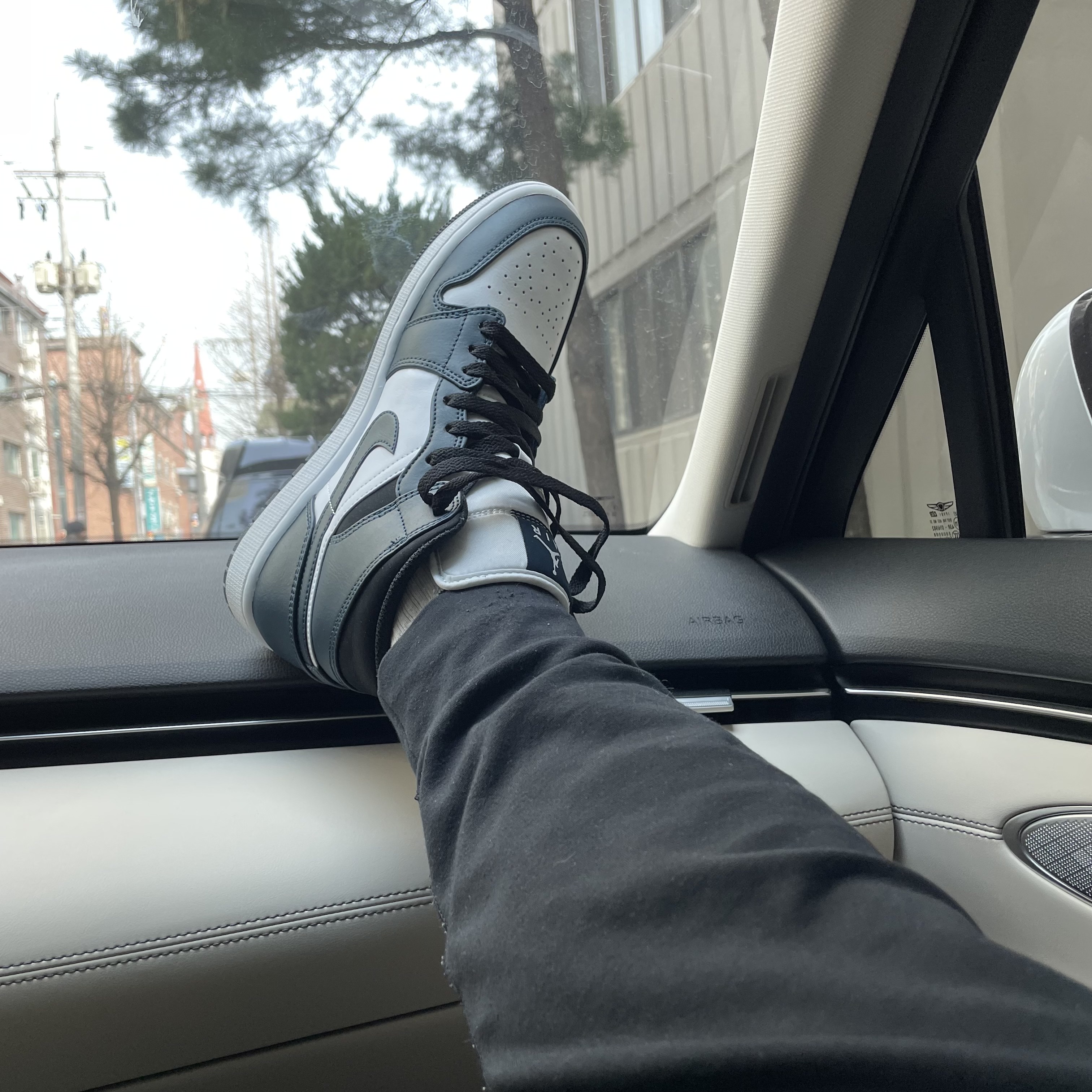 Jordan 1 Mid Dark Teal 착용 스타일