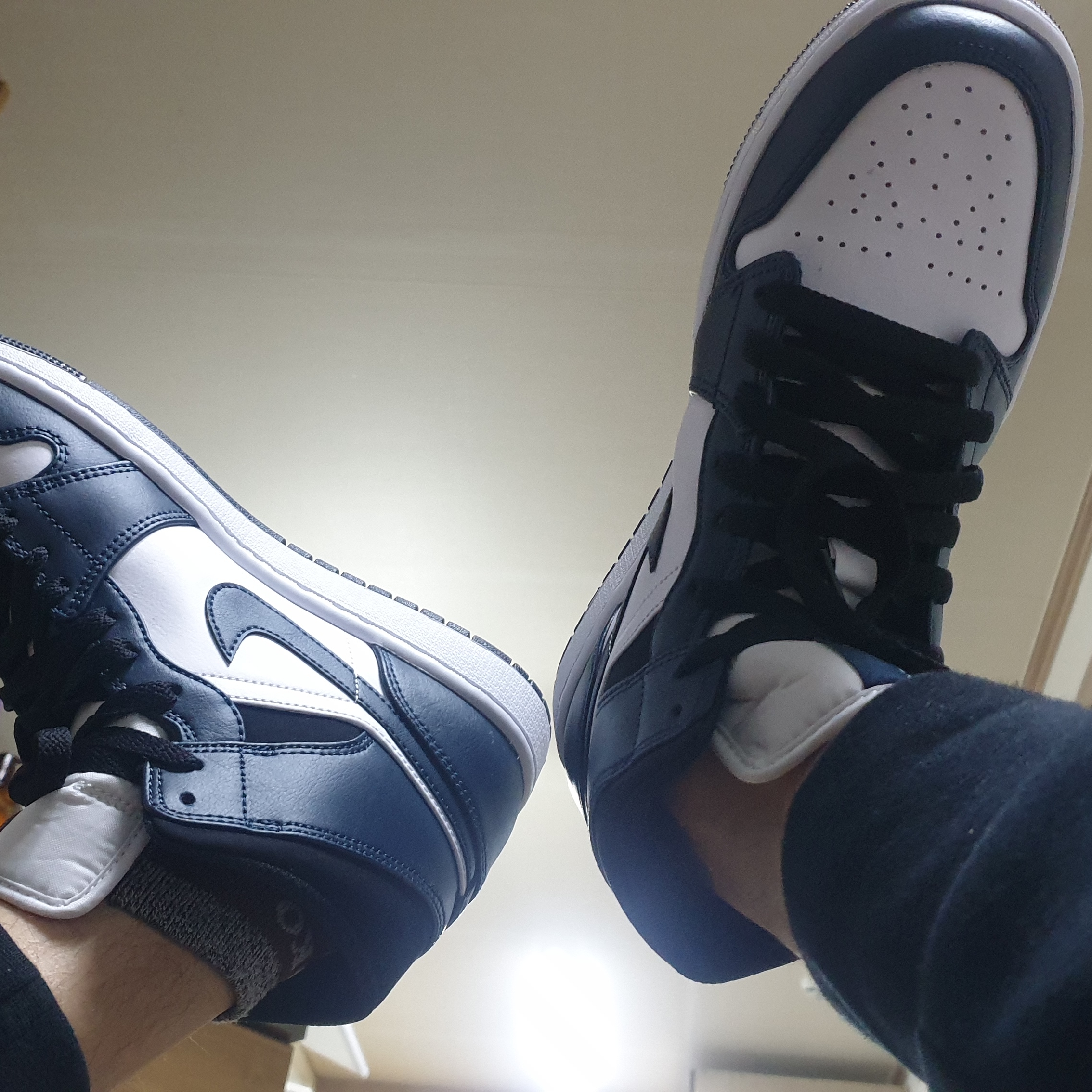 Jordan 1 Mid Dark Teal 착용 스타일 - 4