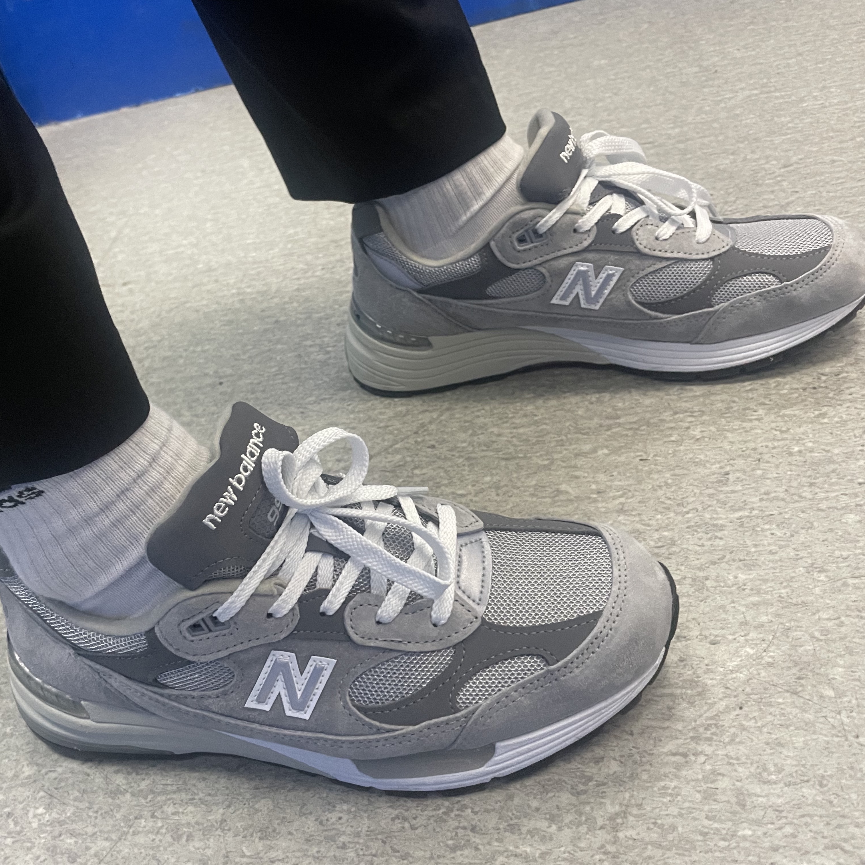 New Balance 992 Made in USA Grey - D Standard 착용 스타일