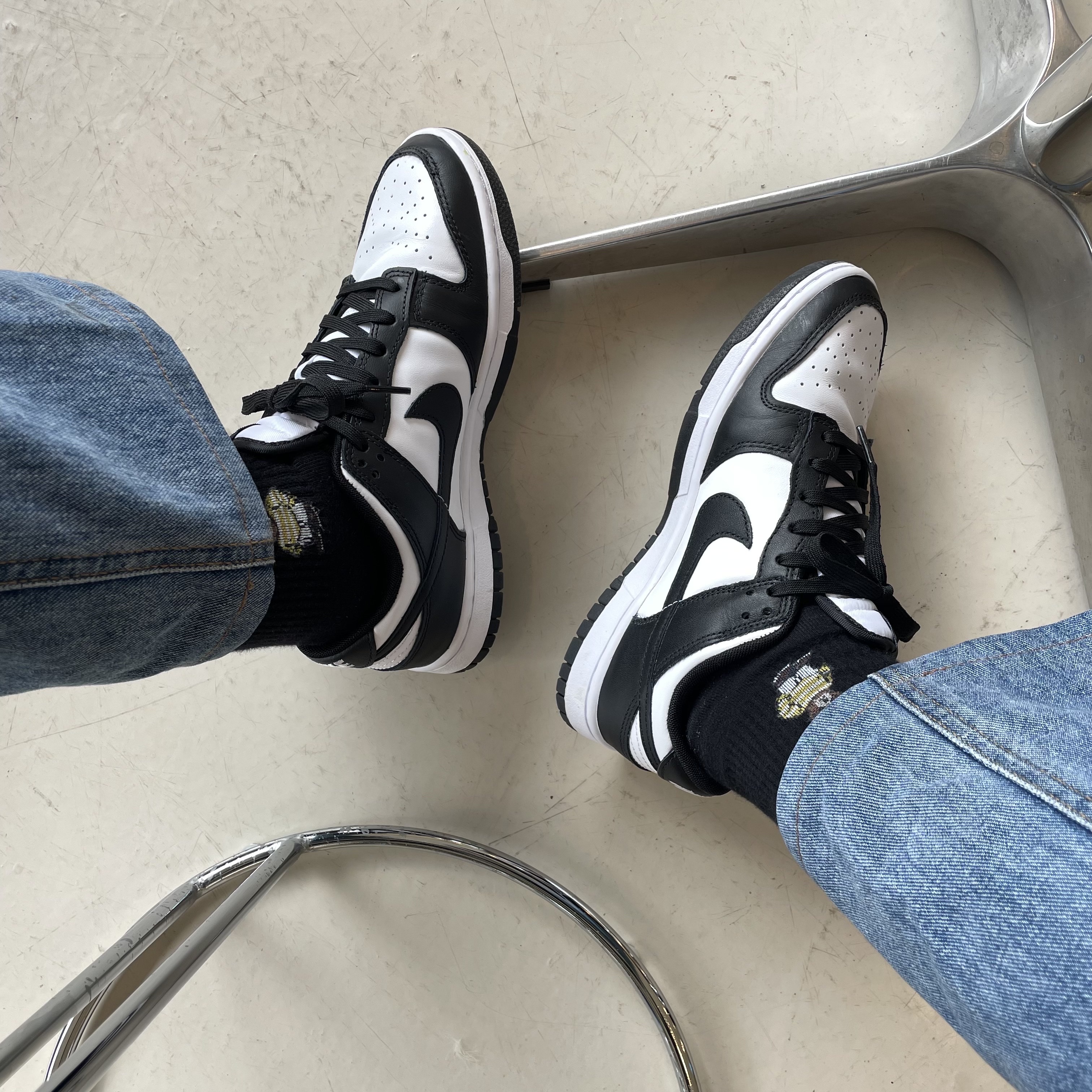 Nike Dunk Low Retro Black 착용 스타일 - 3