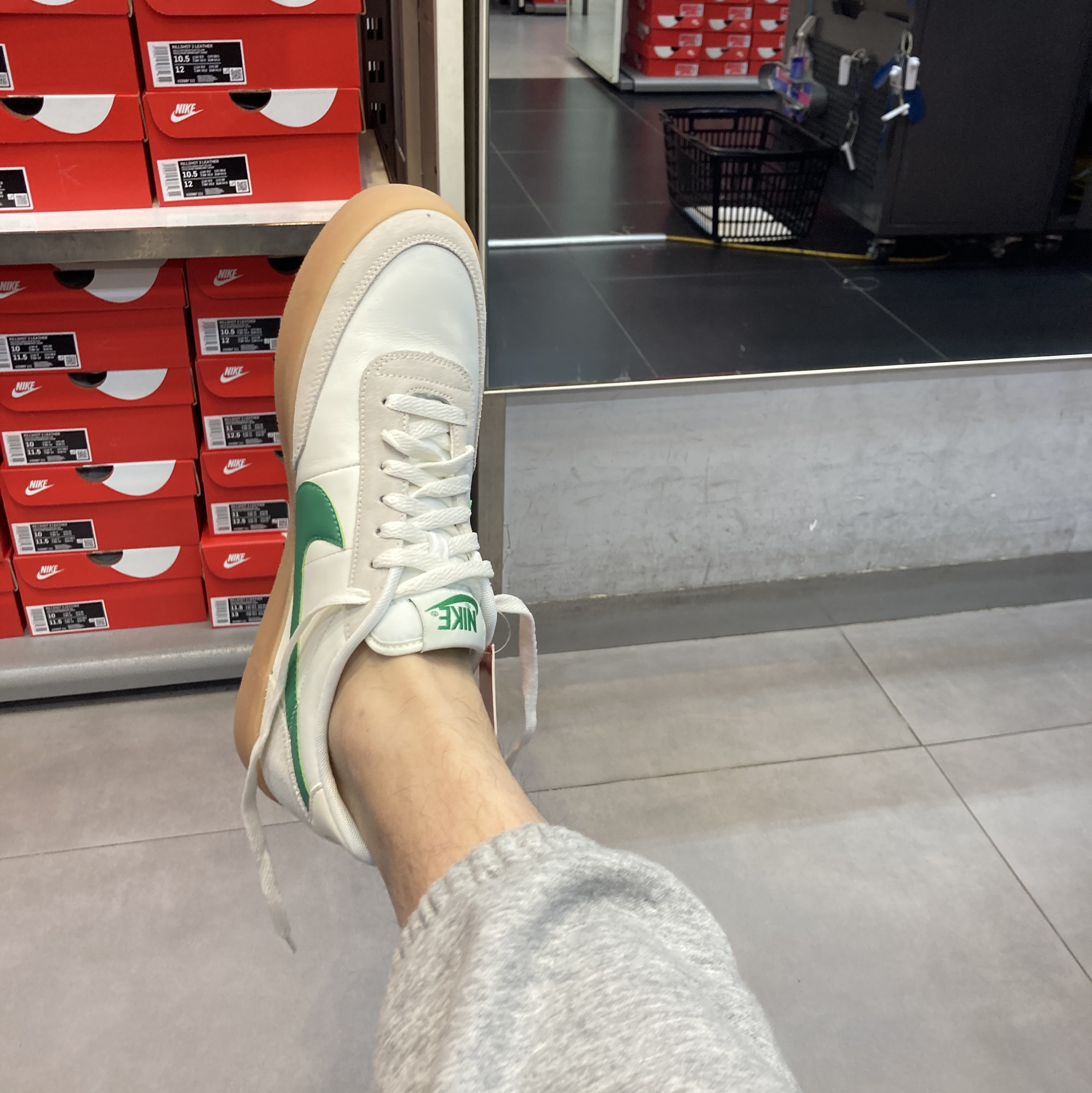 Nike x J.Crew Killshot 2 Sail Midnight Navy 착용 스타일 - 2