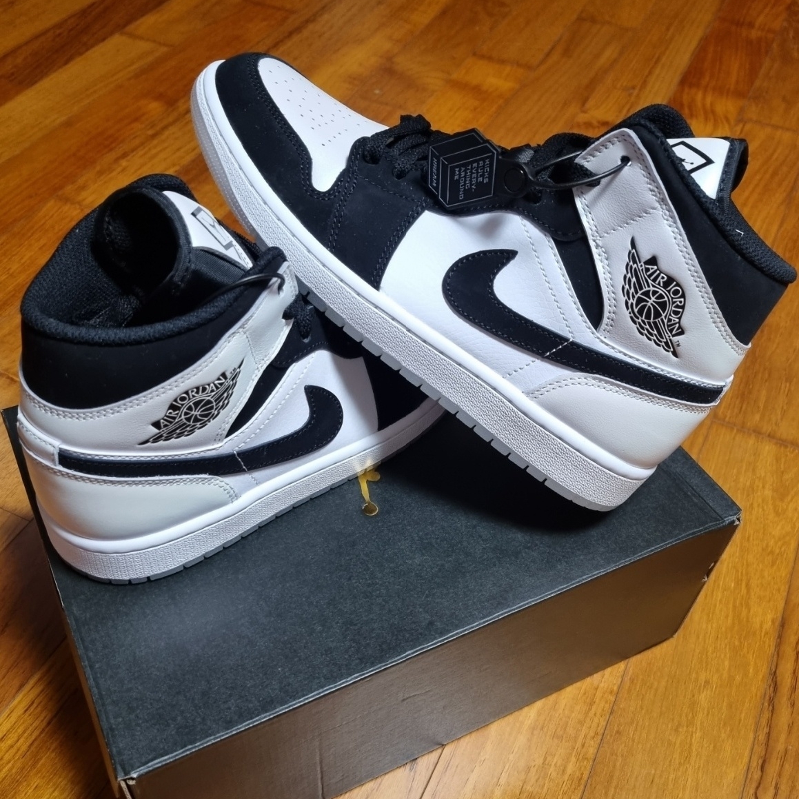 Jordan 1 Mid SE Diamond 착용 스타일 - 1