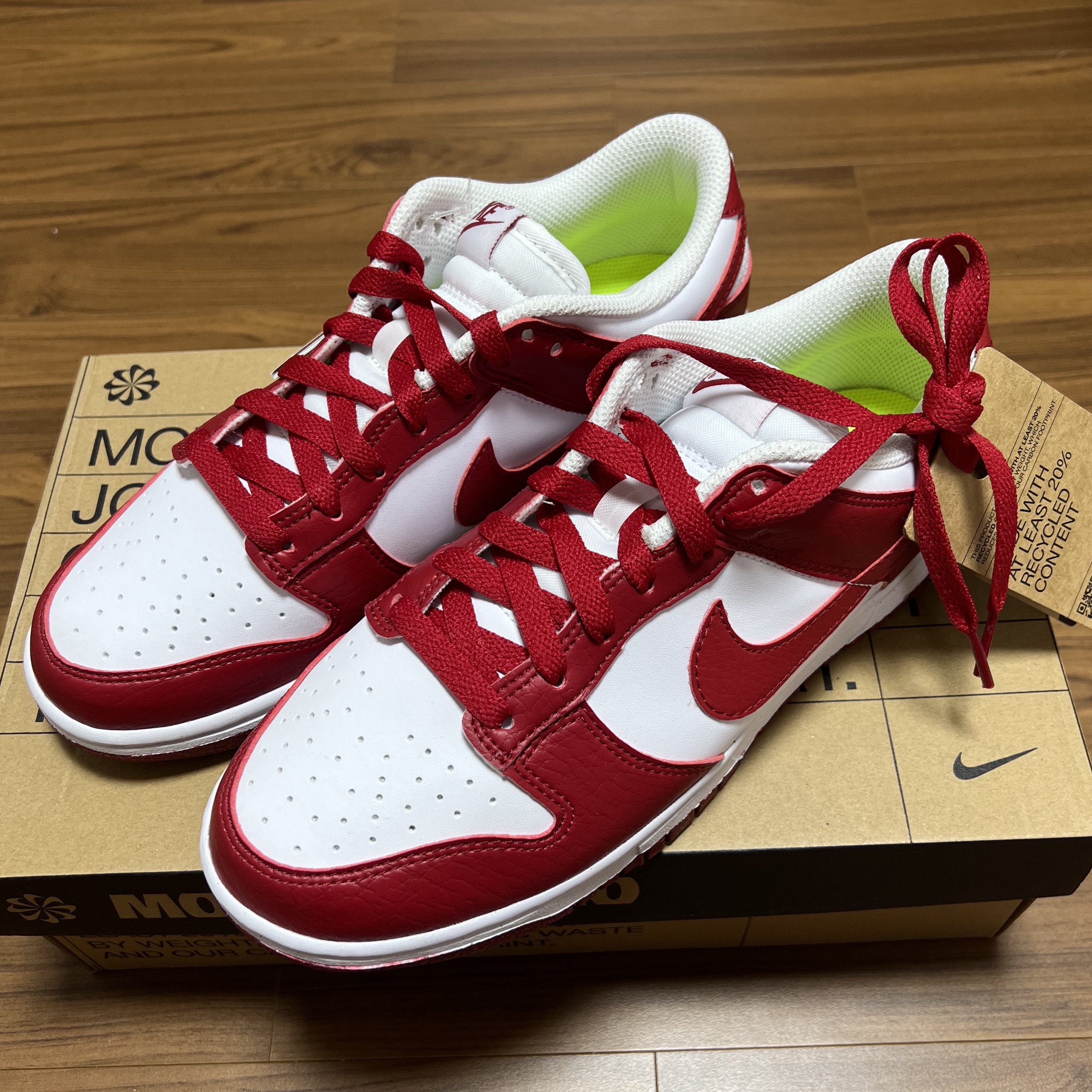 (W) Nike Dunk Low Next Nature Gym Red 착용 스타일 - 1
