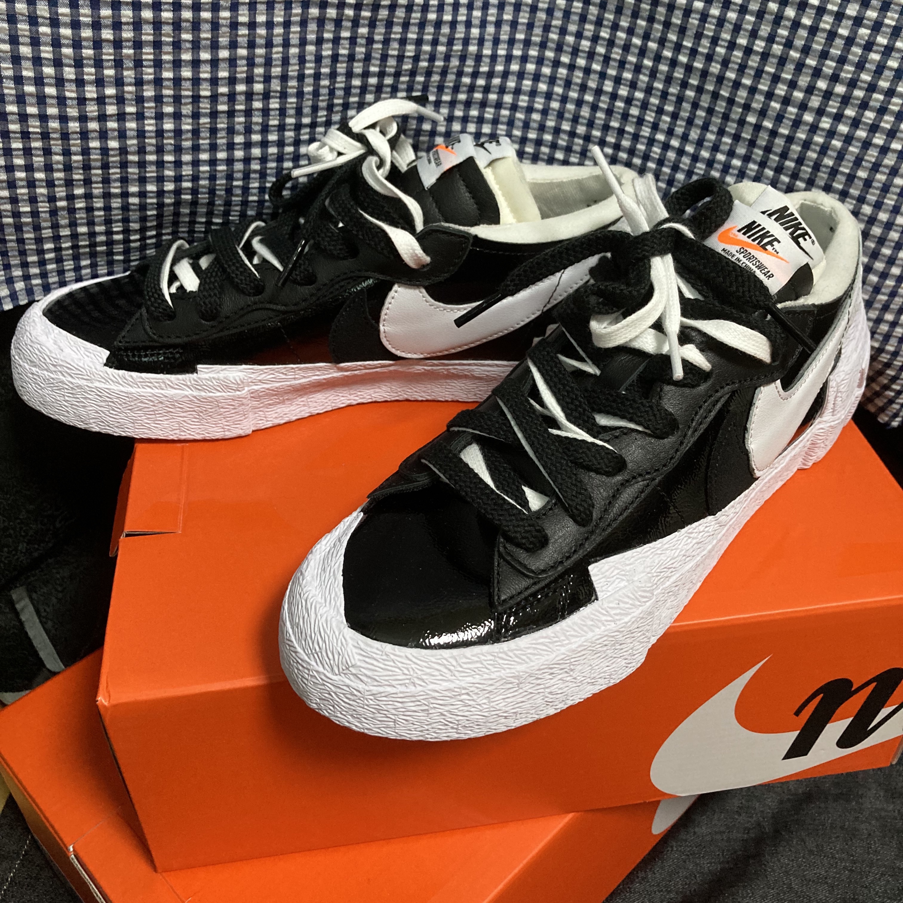Nike x Sacai Blazer Low Black Patent Leather 착용 스타일