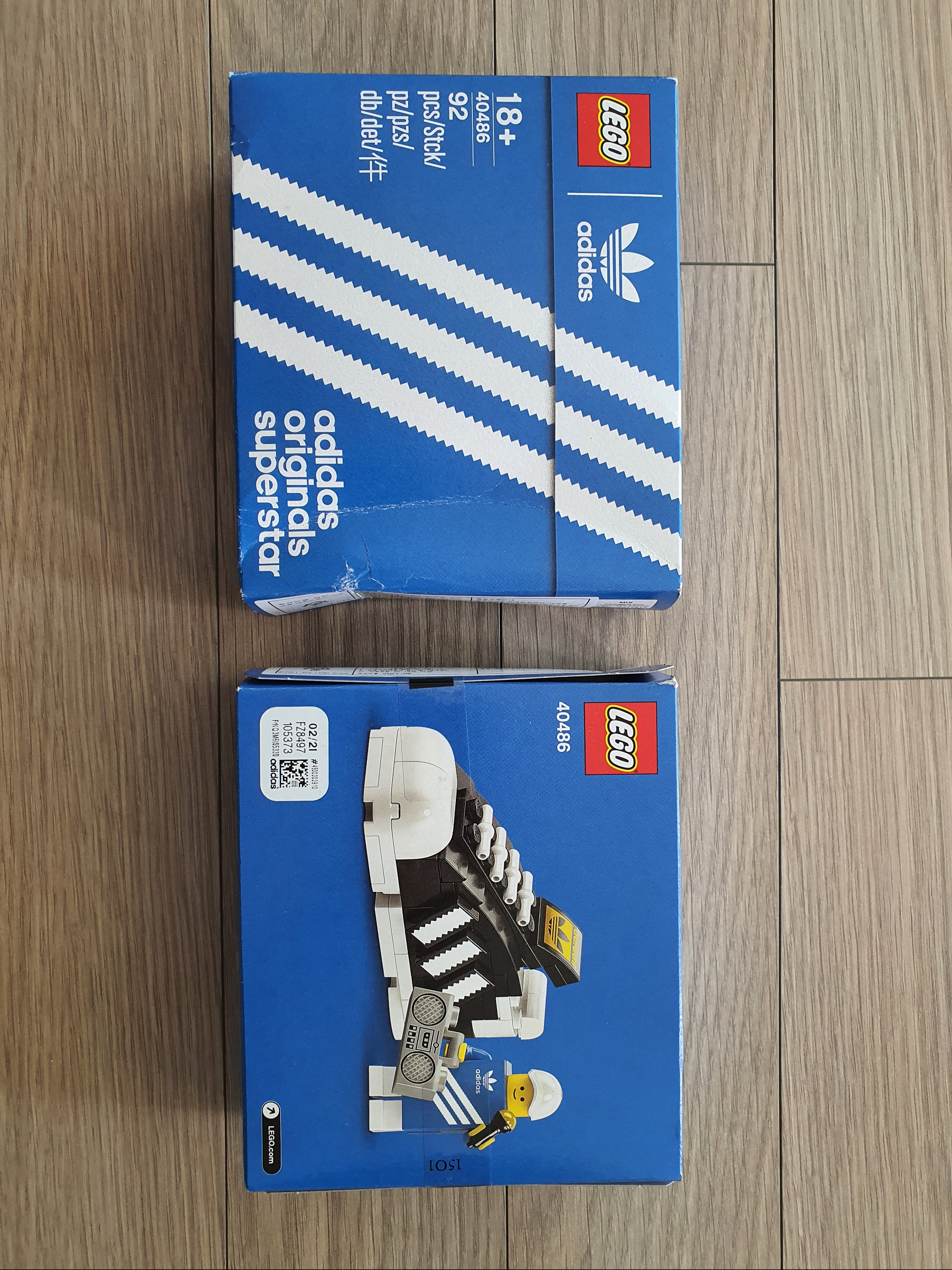 Lego Adidas Originals Superstar Black White 착용 스타일 - 3