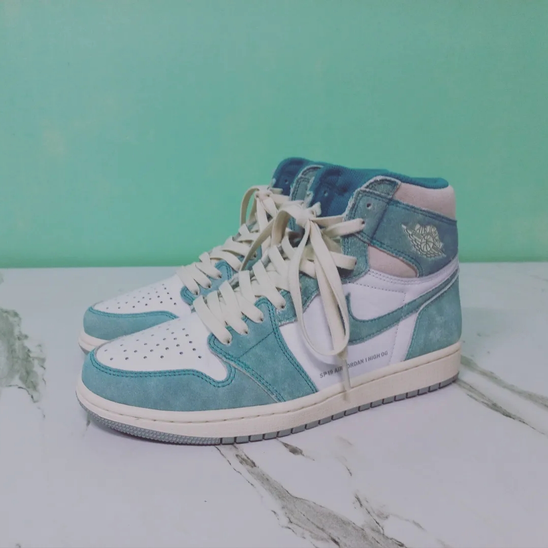Jordan 1 Retro High OG Turbo Green 착용 스타일 - 2