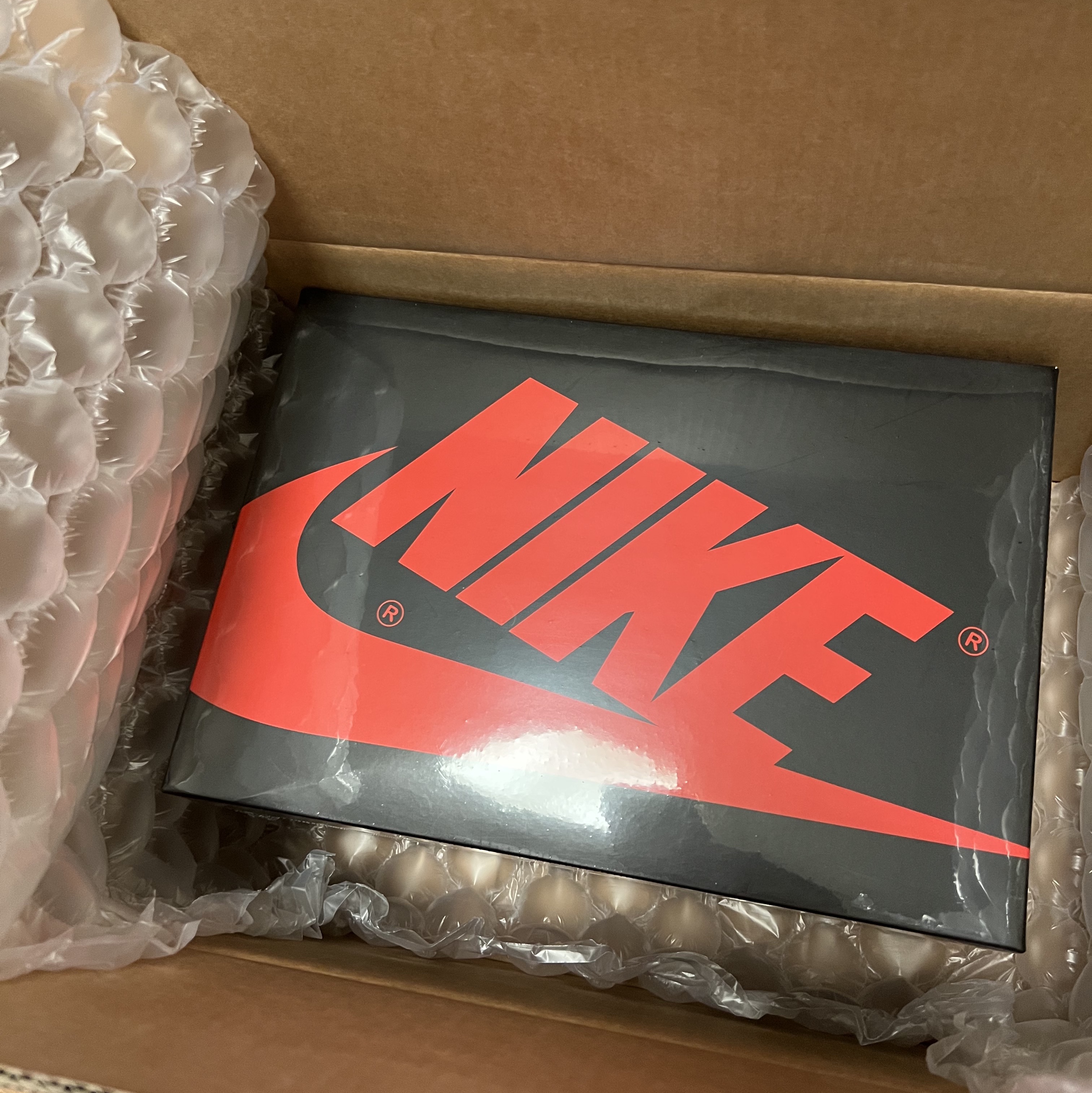 Jordan 1 Retro High OG Pine Green Black 착용 스타일 - 1