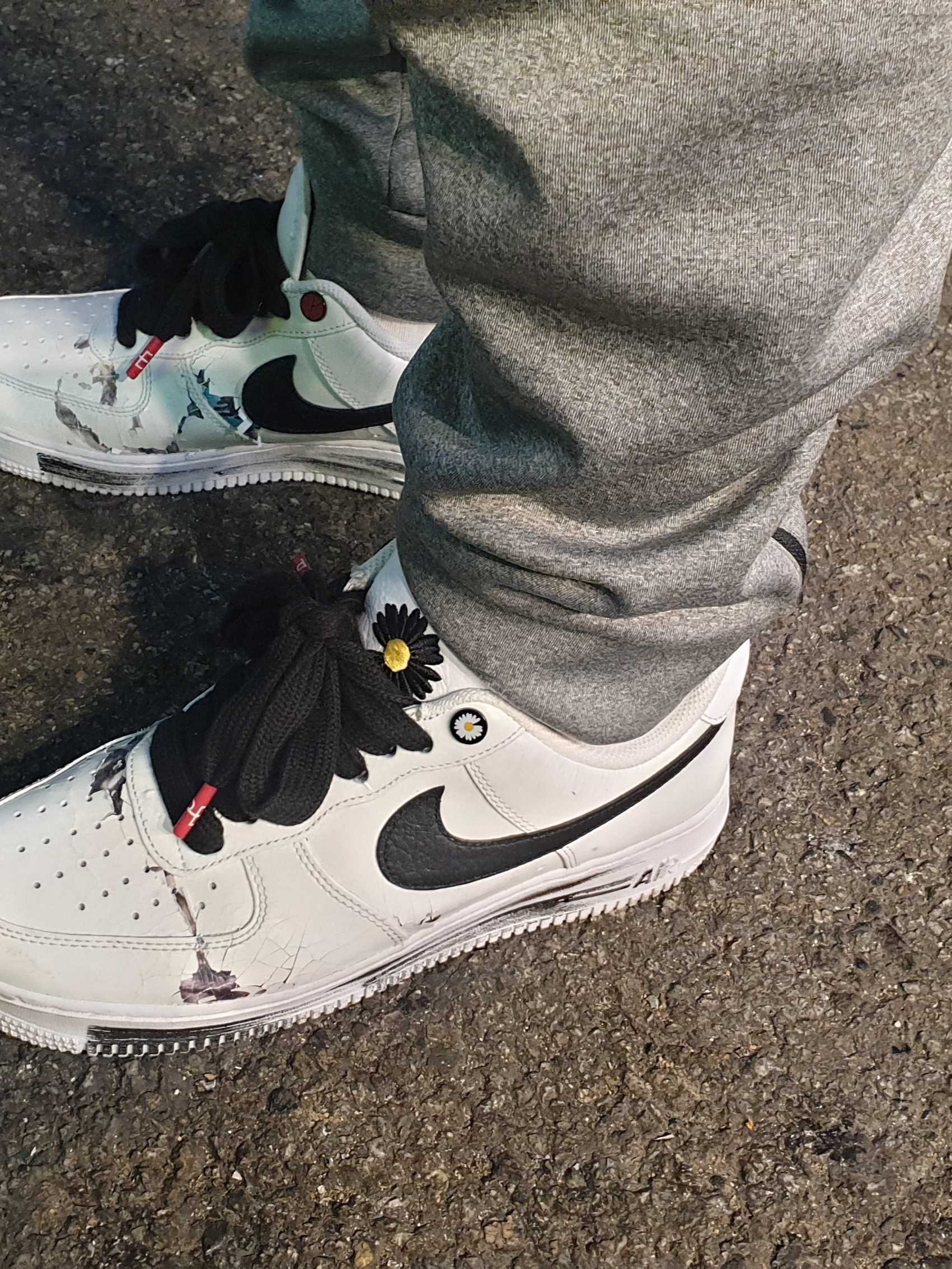 Nike x Peaceminusone Air Force 1 Low Para-Noise 2.0 착용 스타일 - 2