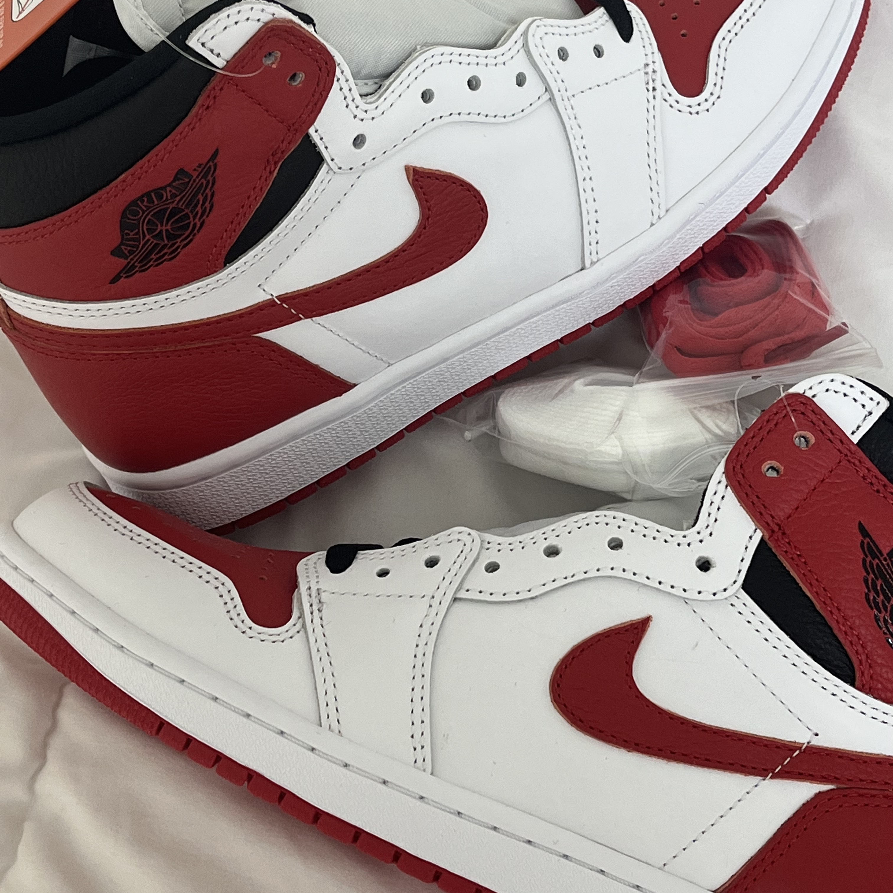 Jordan 1 Retro High OG Heritage 착용 스타일