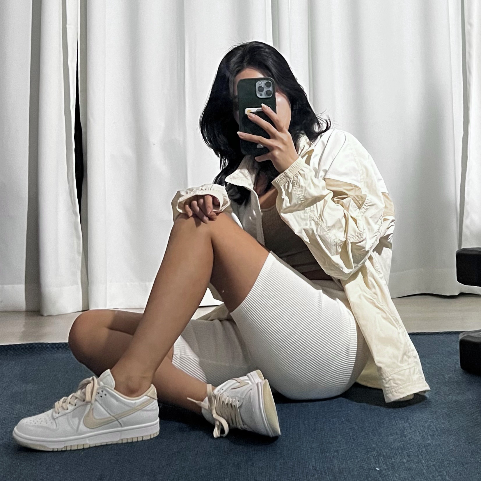 (W) Nike Dunk Low Pearl White 착용 스타일 - 3