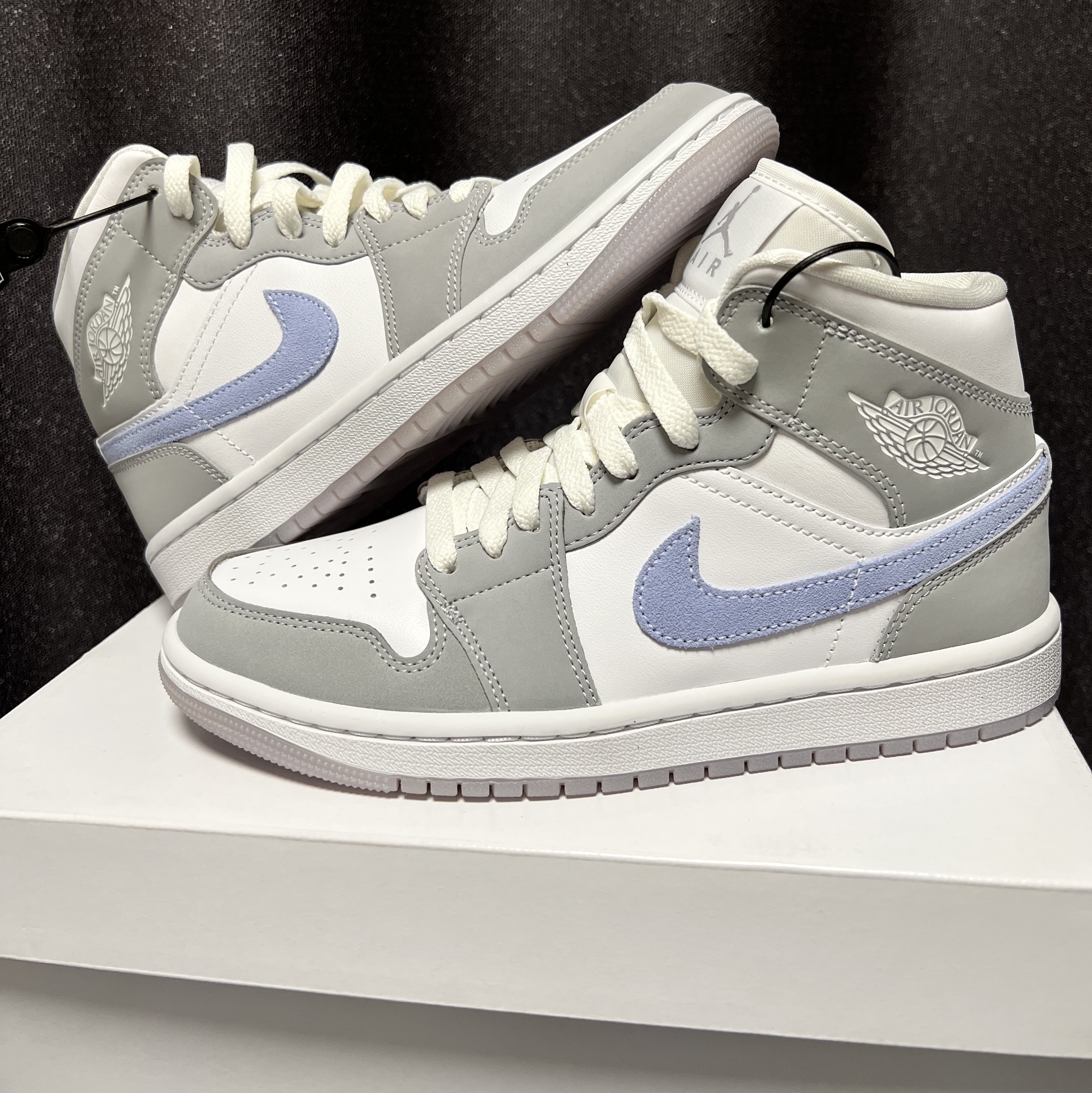 (W) Jordan 1 Mid Wolf Grey 착용 스타일