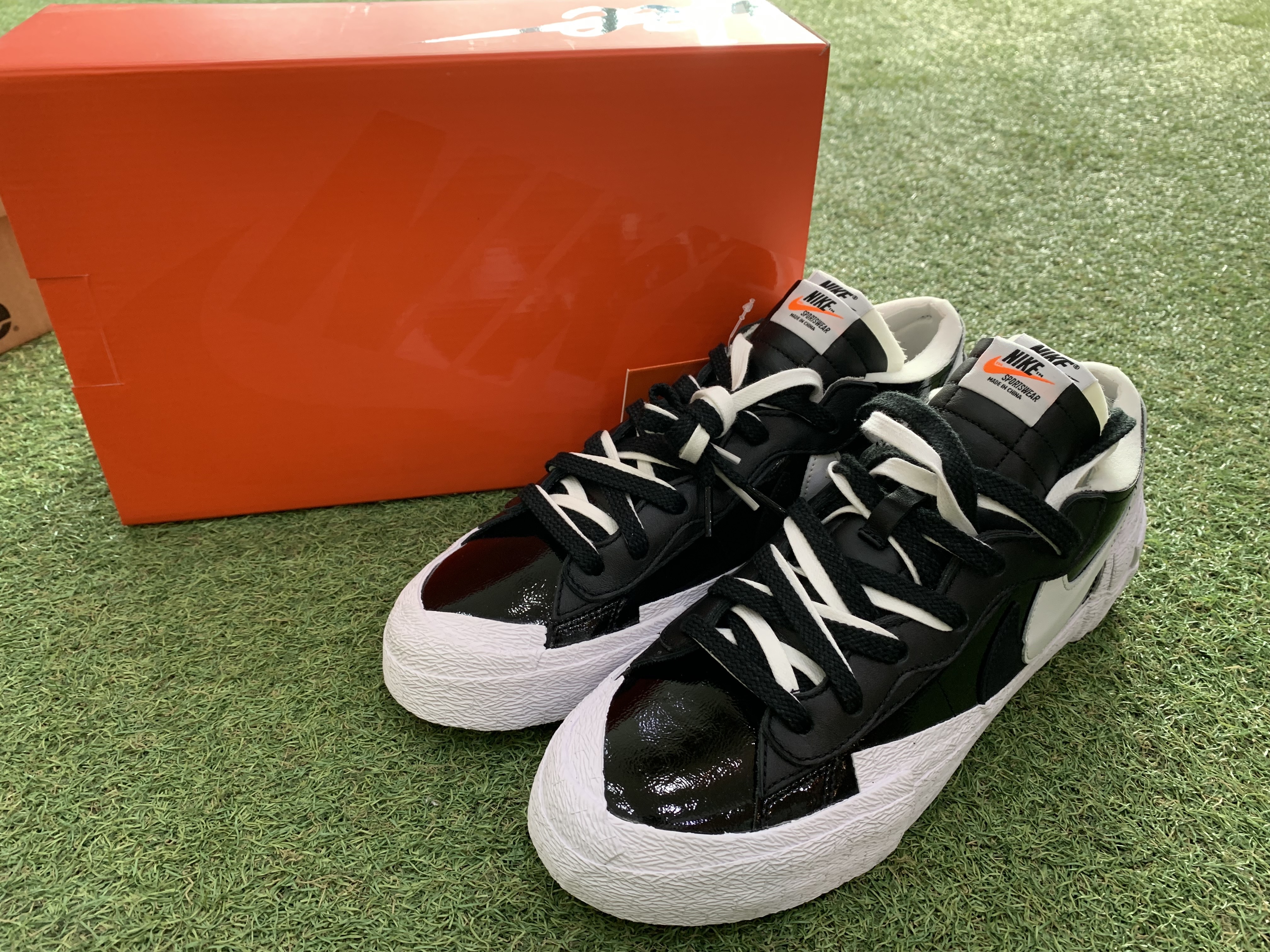 Nike x Sacai Blazer Low Black Patent Leather 착용 스타일