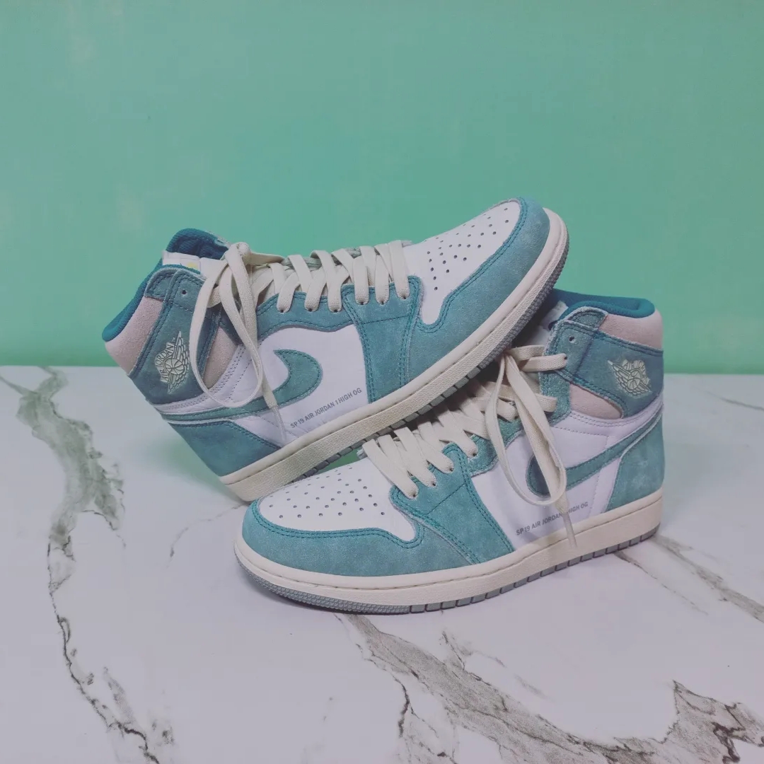 Jordan 1 Retro High OG Turbo Green 착용 스타일 - 1