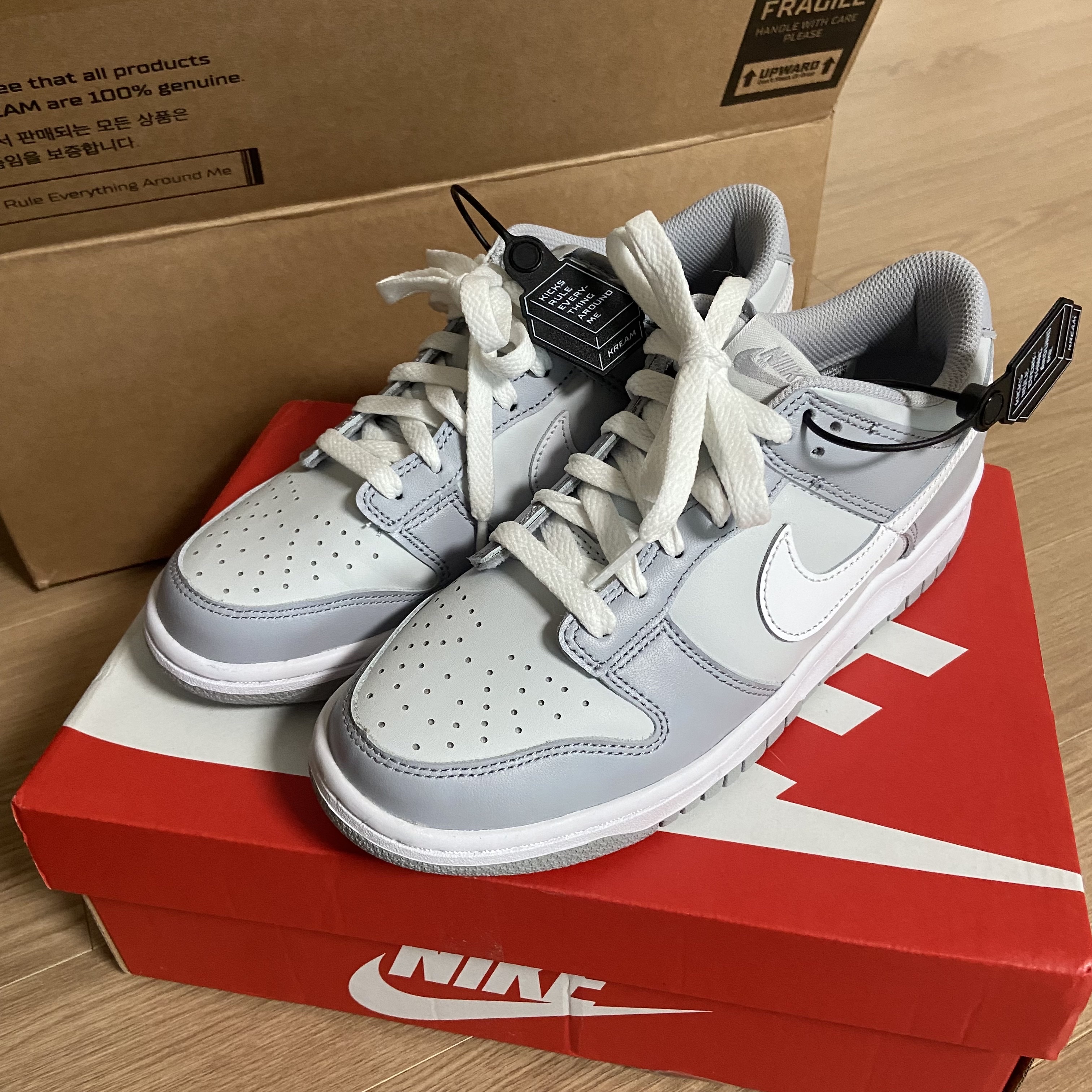 (GS) Nike Dunk Low Wolf Grey 착용 스타일