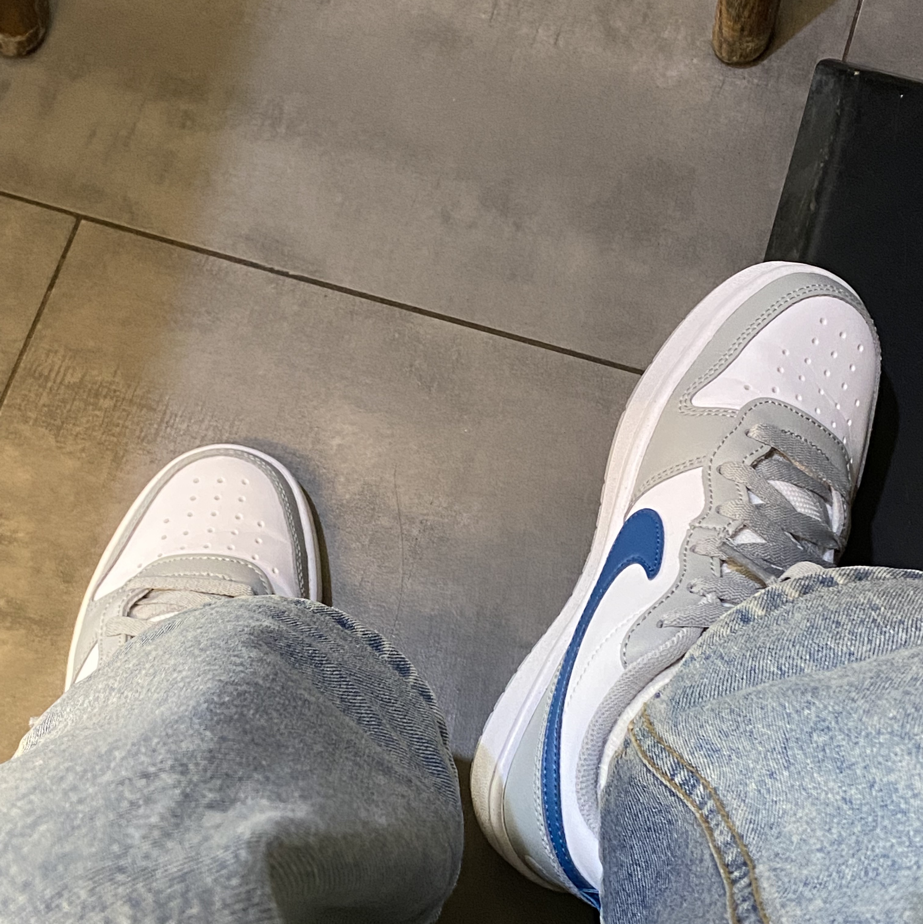 (GS) Nike Court Borough Low 2 Light Smoke Grey 착용 스타일