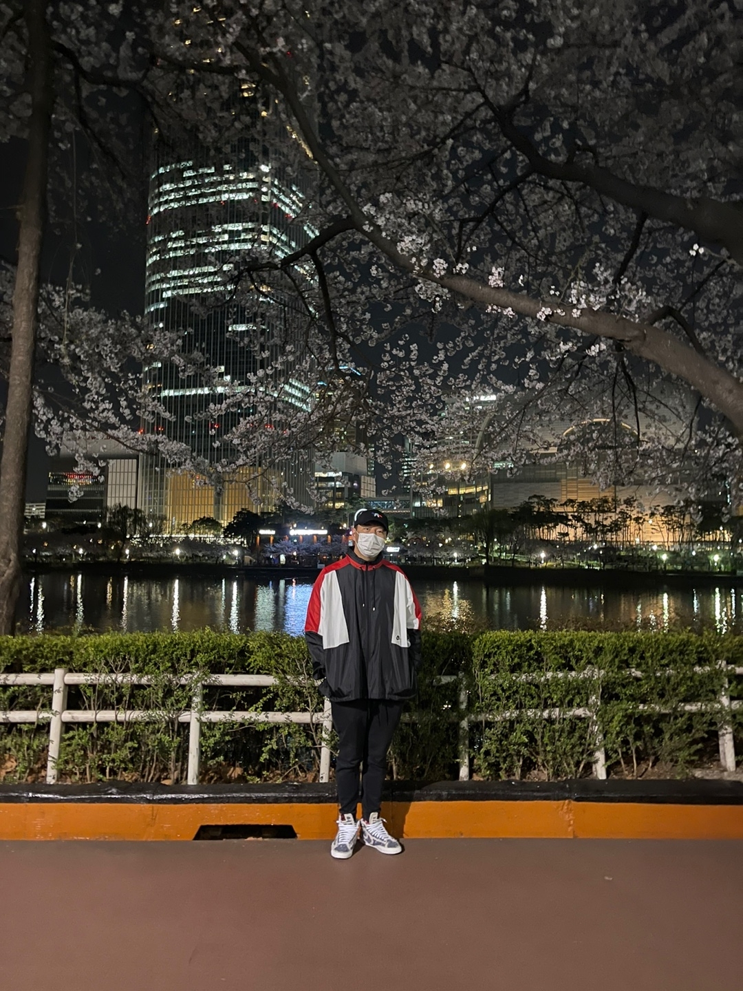 Nike x Stranger Things Blazer Mid Sail Upside Down Pack 착용 스타일