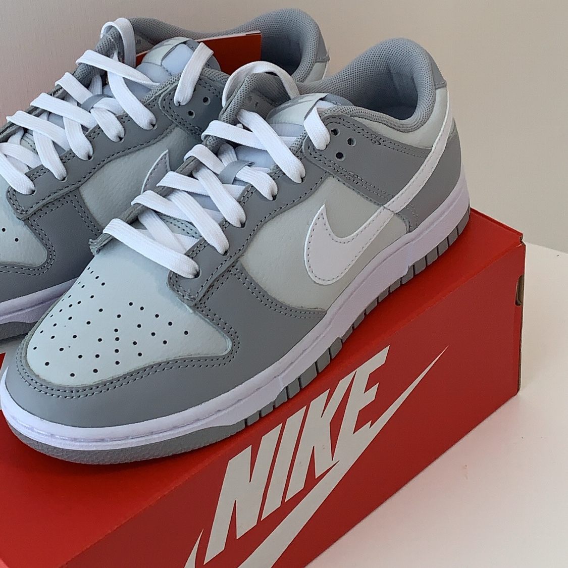 Nike Dunk Low Retro Wolf Grey 착용 스타일