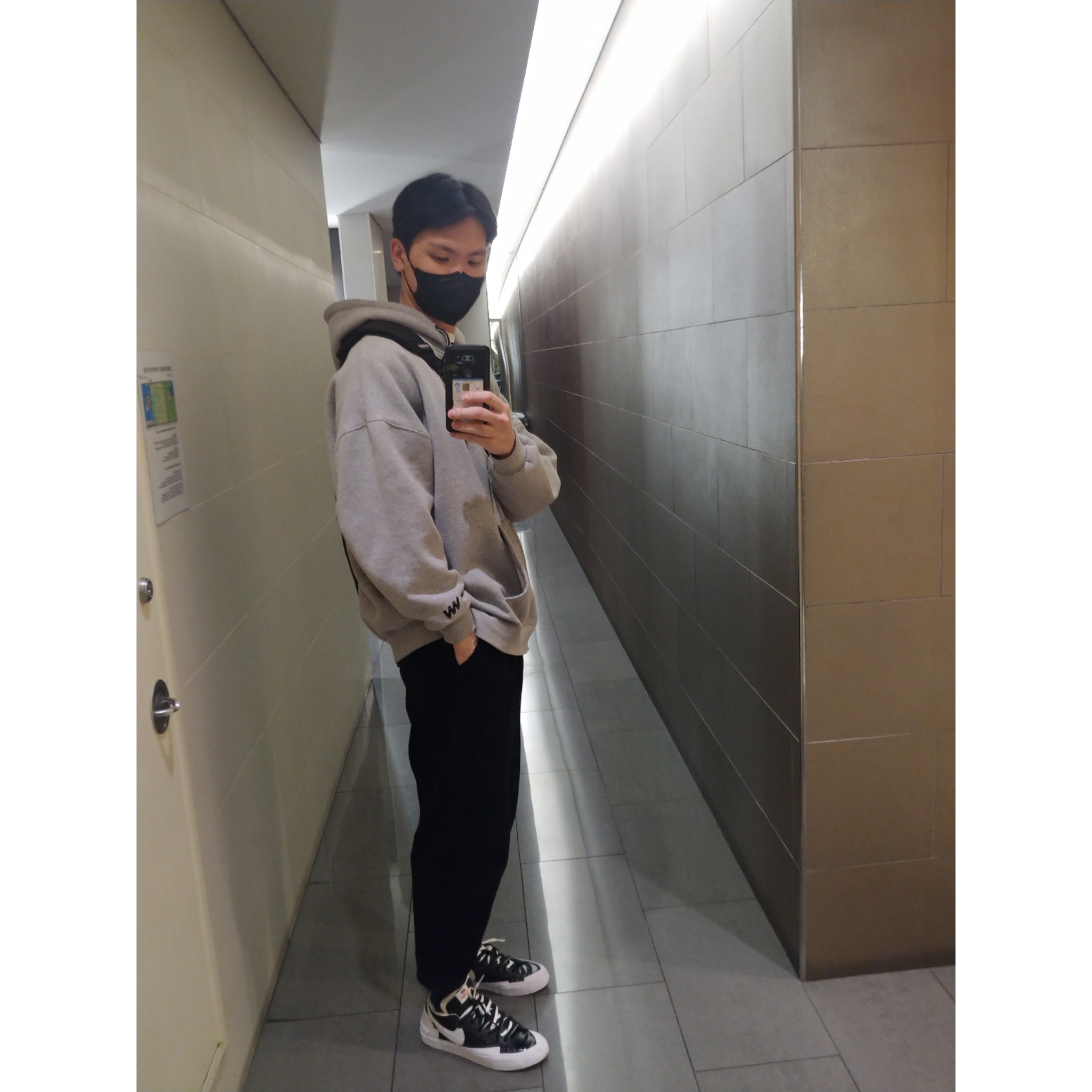Nike x Sacai Blazer Low Black Patent Leather 착용 스타일