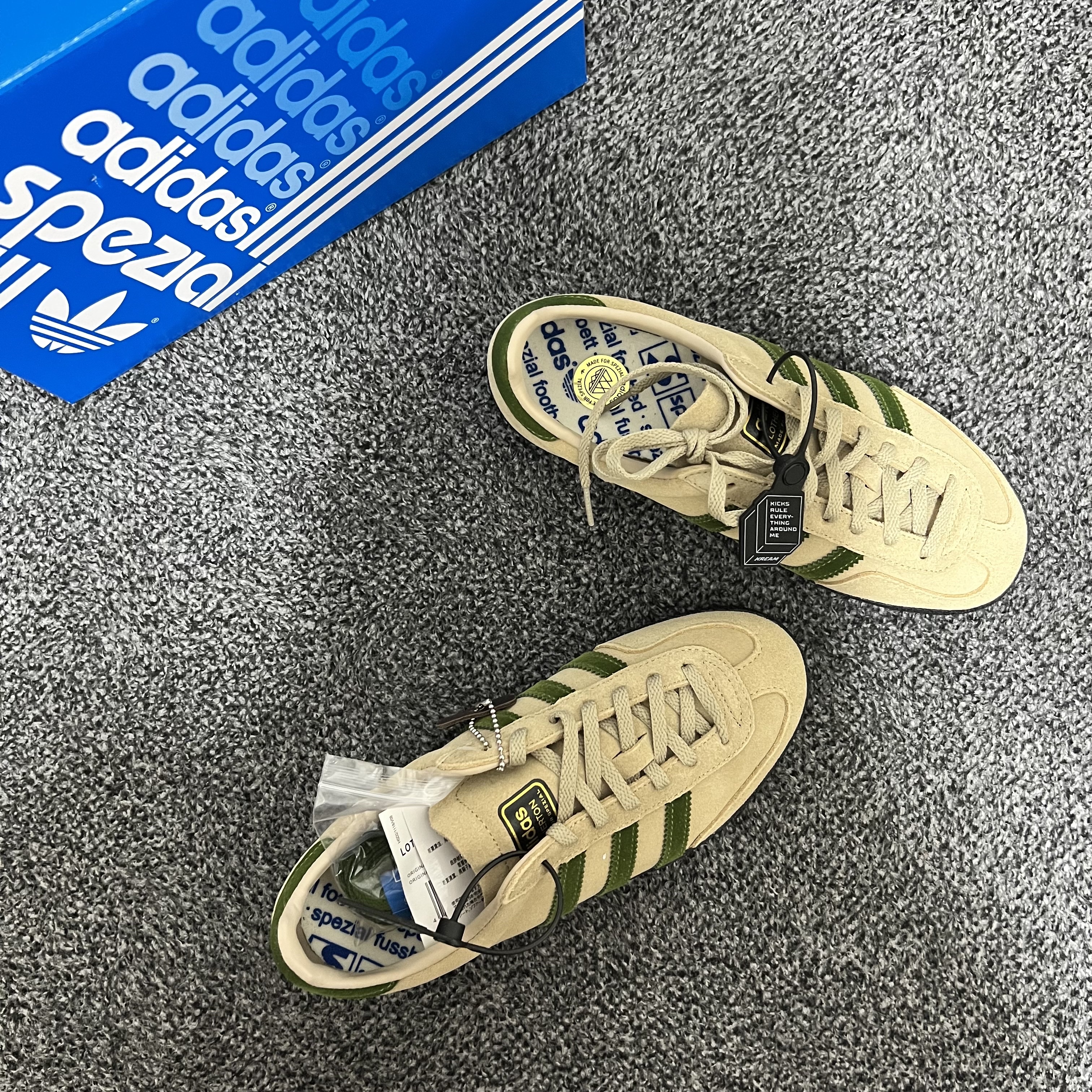 Adidas Spezial Lotherton Tech Gold Craft Green 착용 스타일 - 4