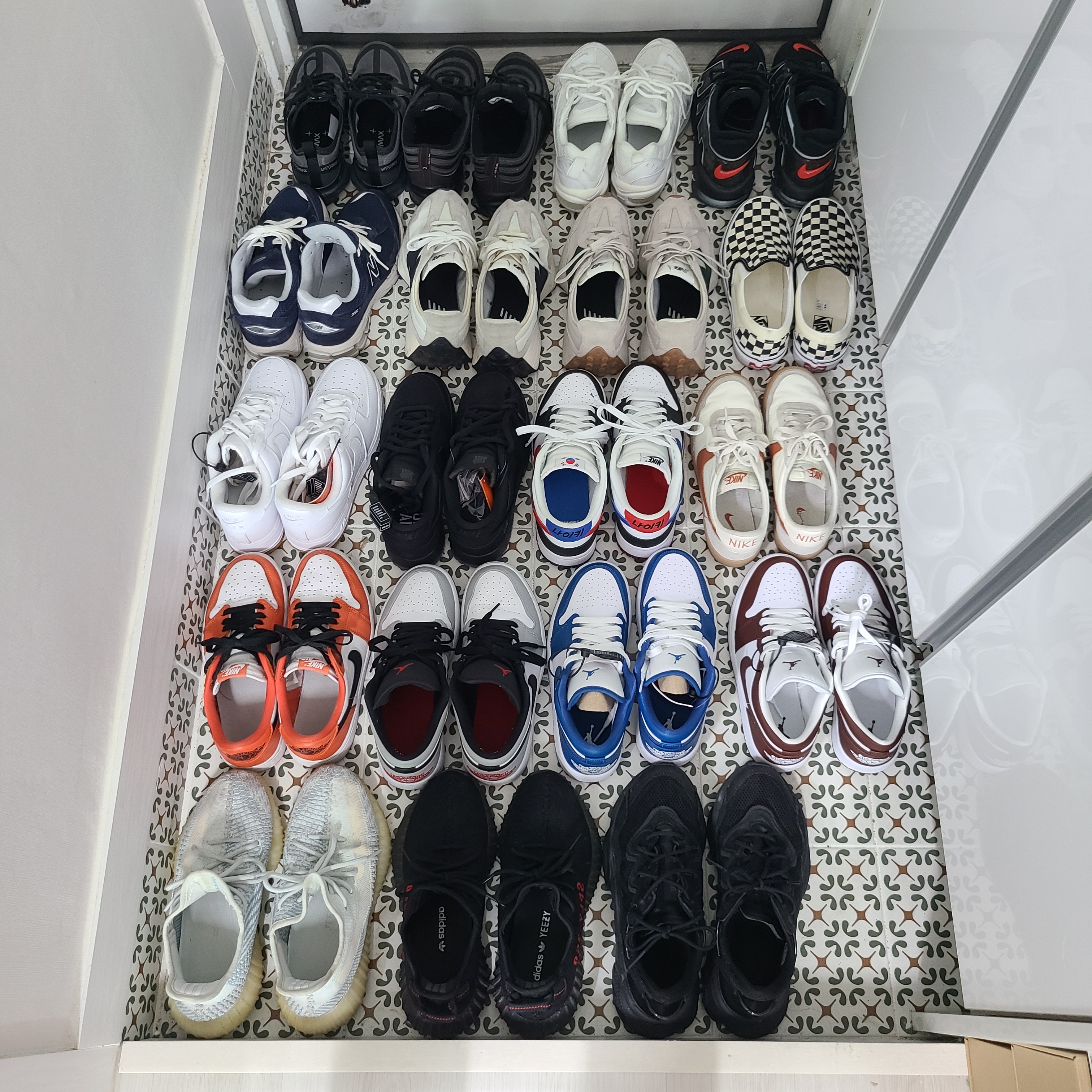 New Balance 327 White Black, New Balance 327 Timberwolf 착용 스타일
