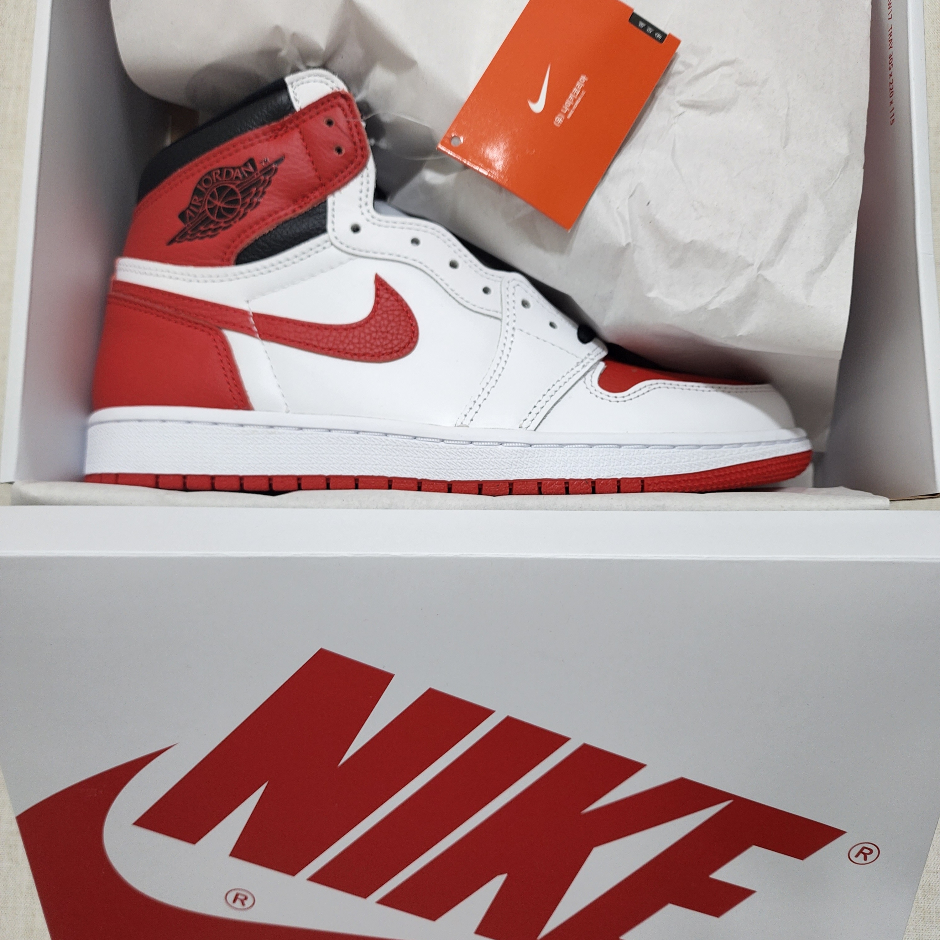 Jordan 1 Retro High OG Heritage 착용 스타일 - 1