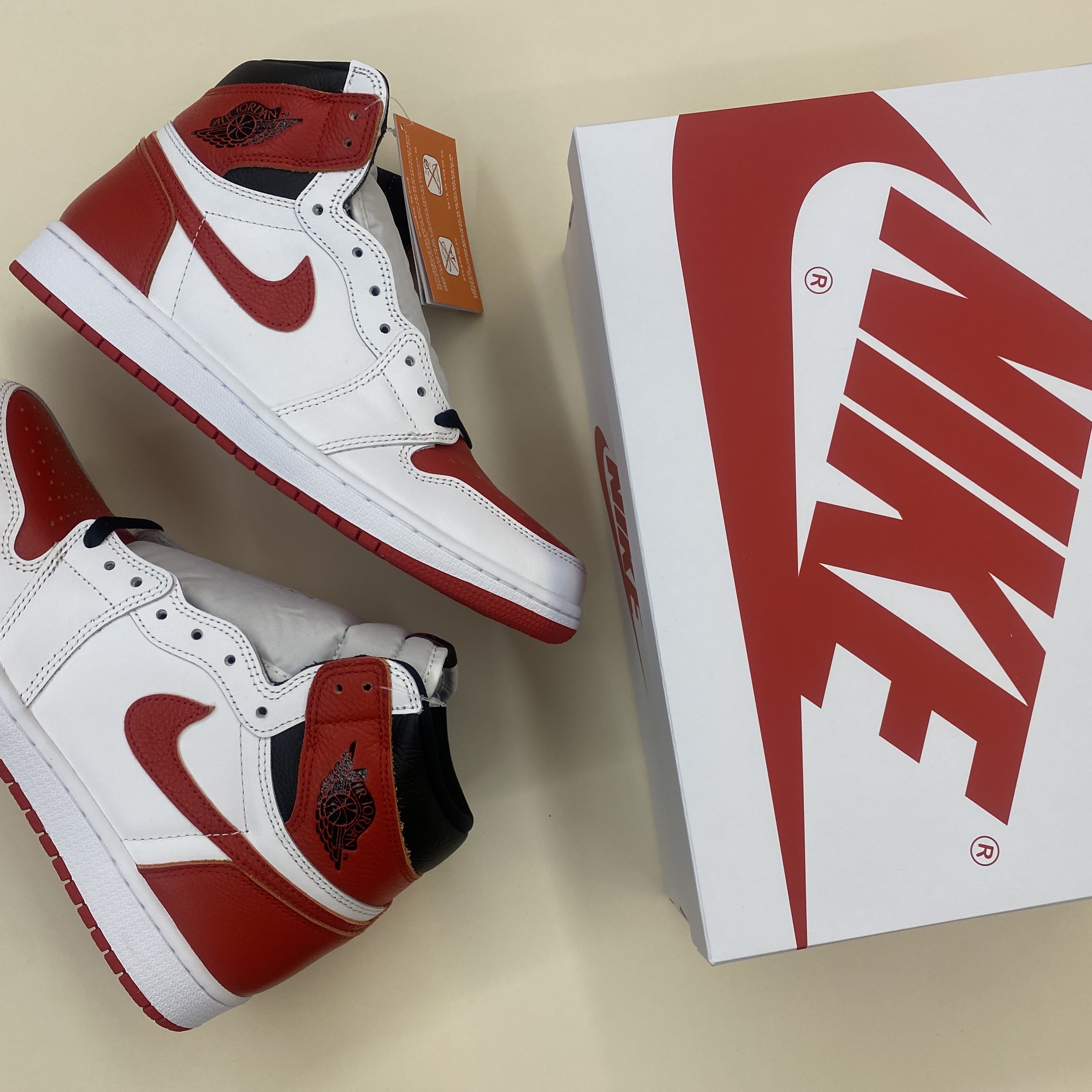 Jordan 1 Retro High OG Heritage 착용 스타일 - 1