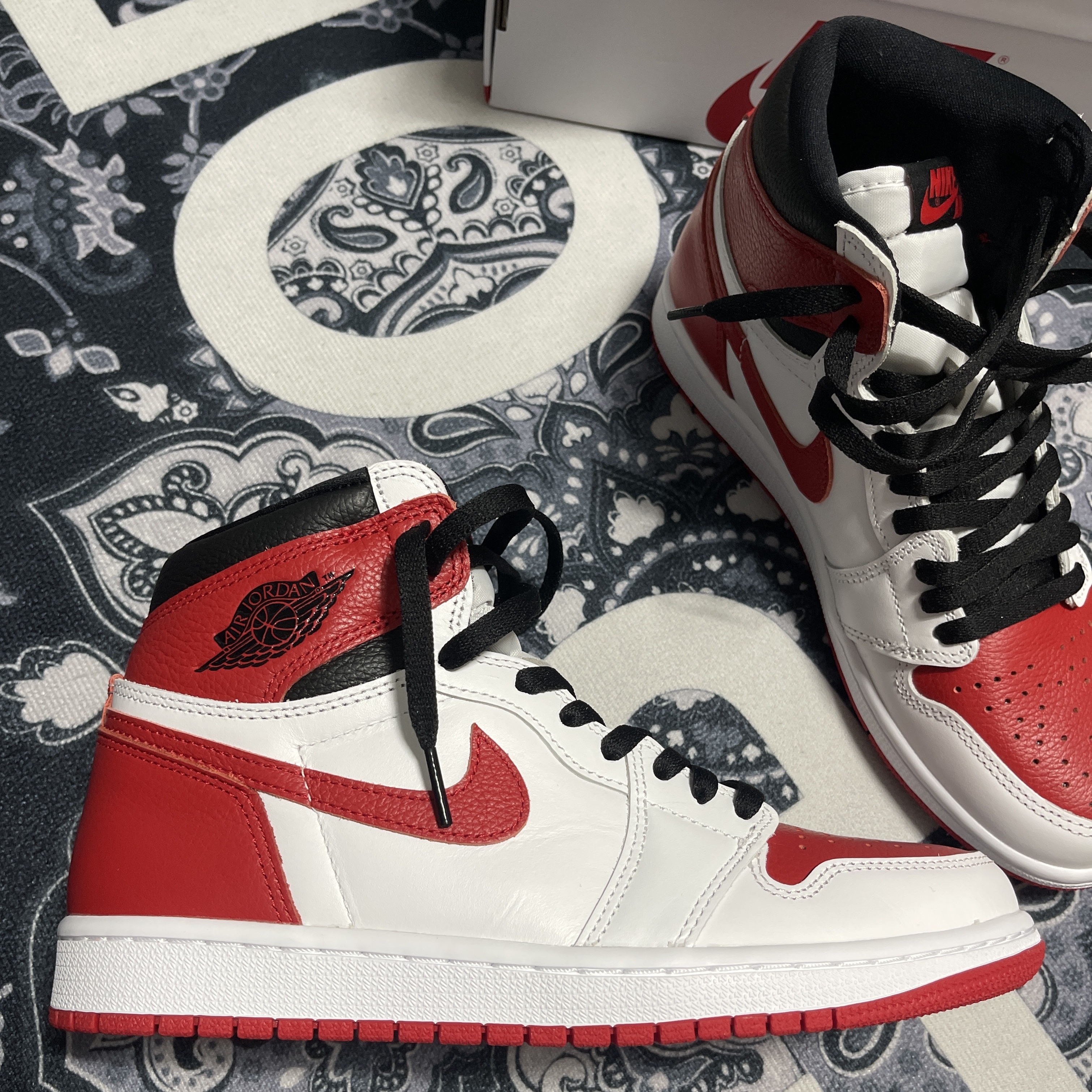 Jordan 1 Retro High OG Heritage 착용 스타일 - 2