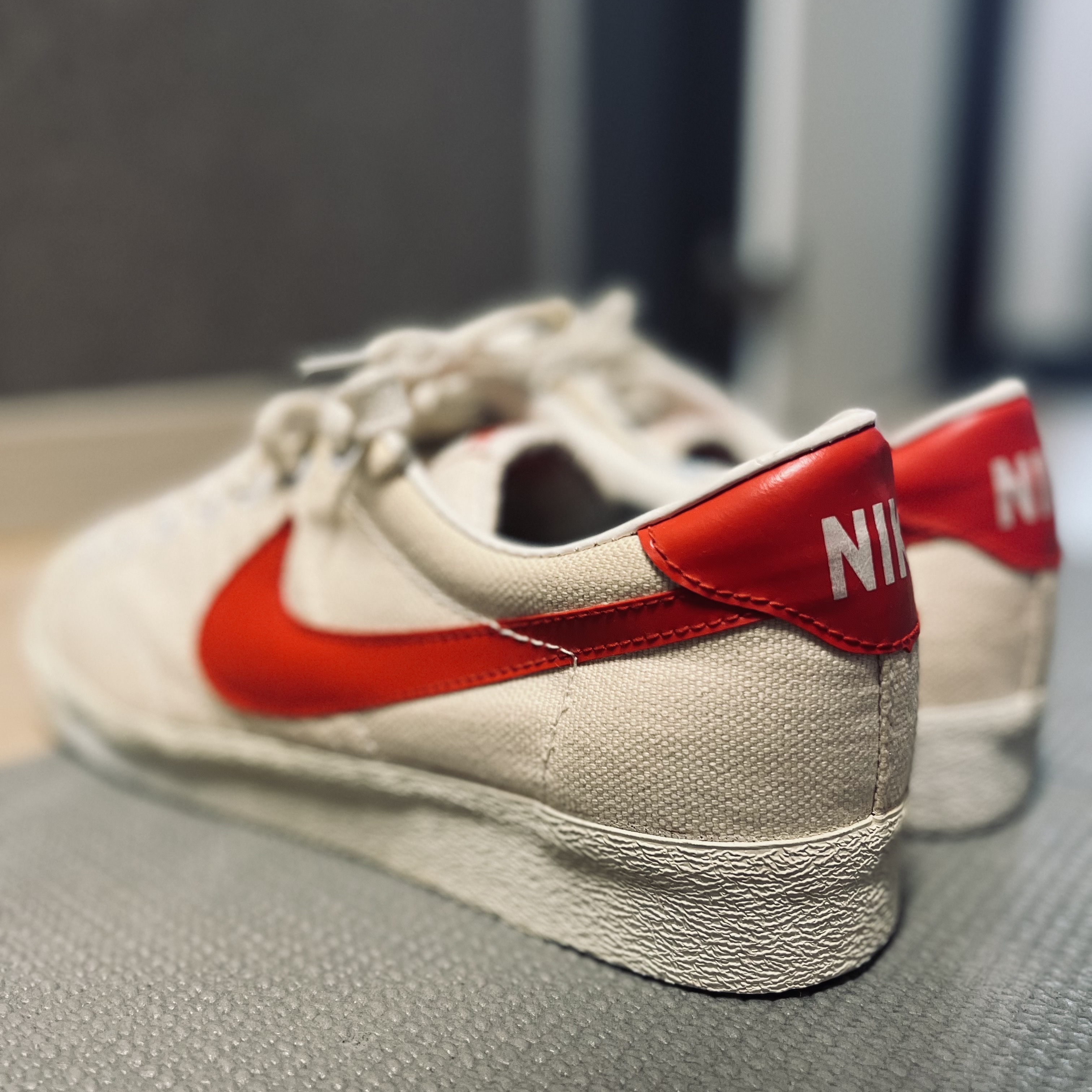 Nike Air Tailwind VNTG QS Metallic Silver Blue Spark 착용 스타일 - 1