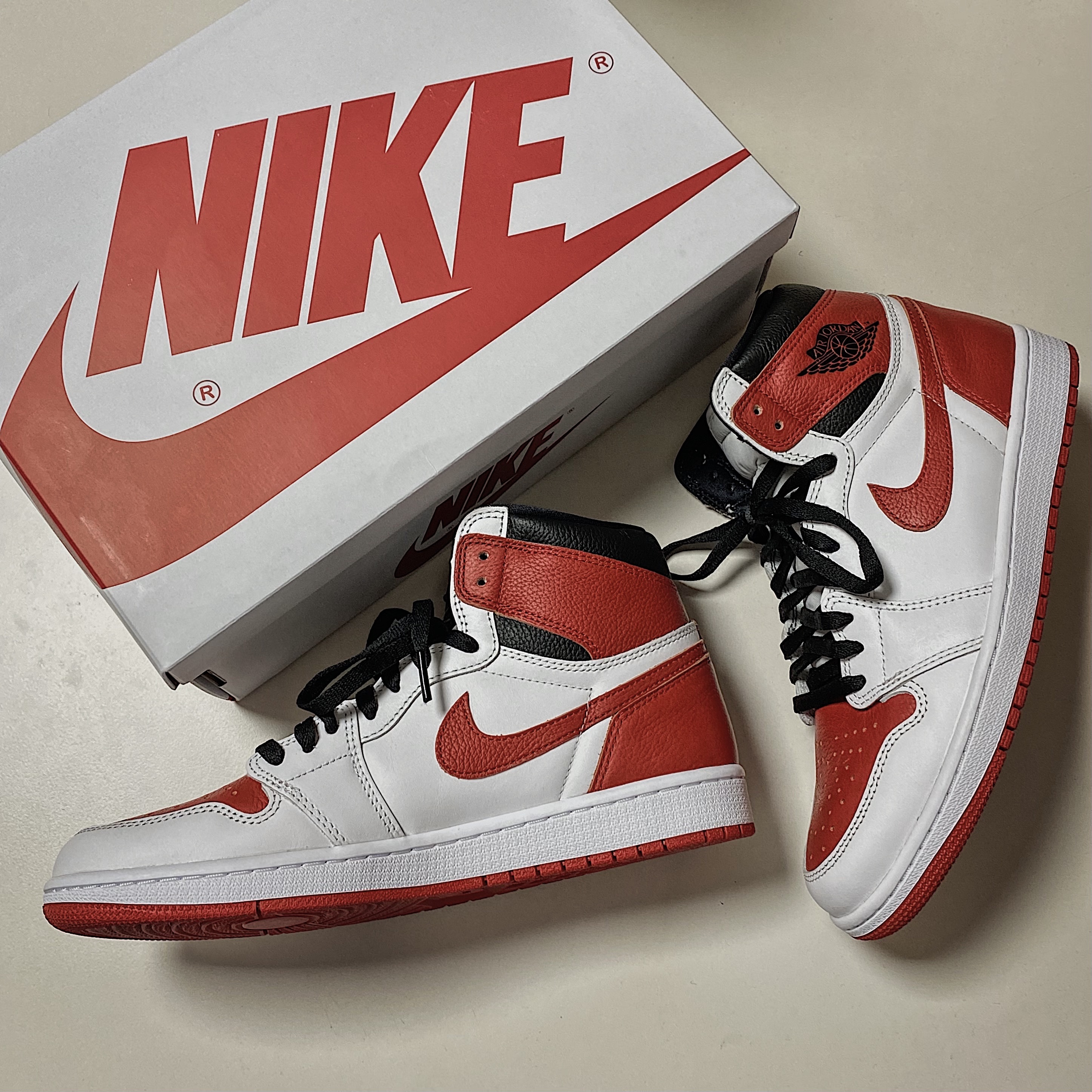 Jordan 1 Retro High OG Heritage 착용 스타일