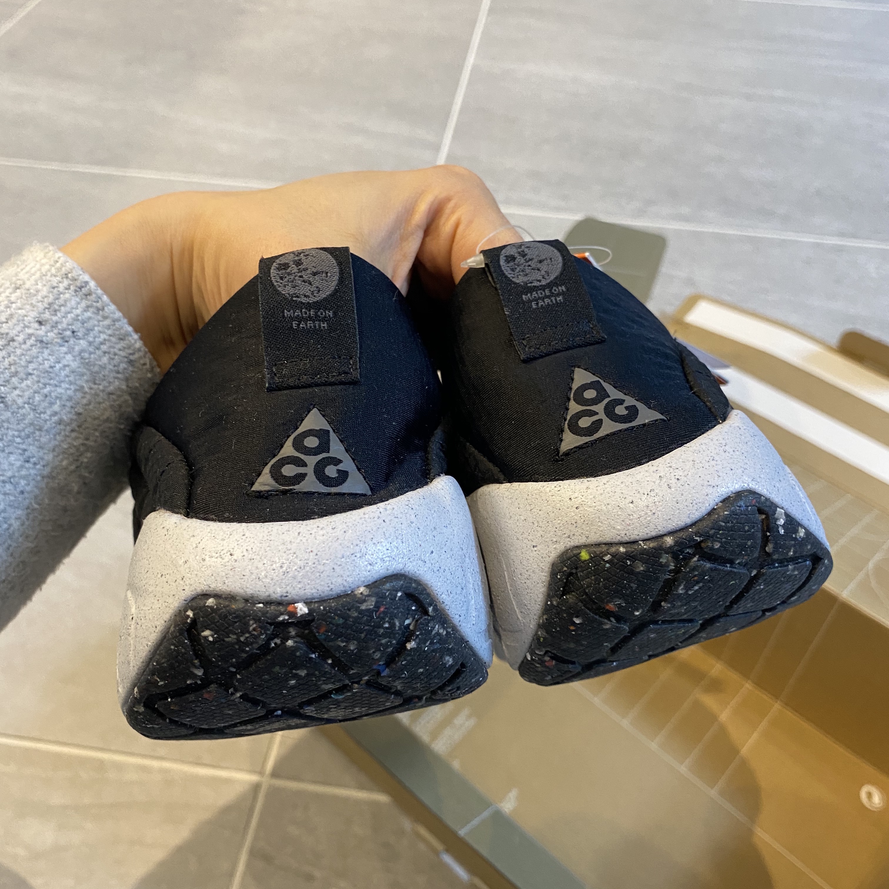 Nike ACG Moc 3.5 Black 착용 스타일 - 1