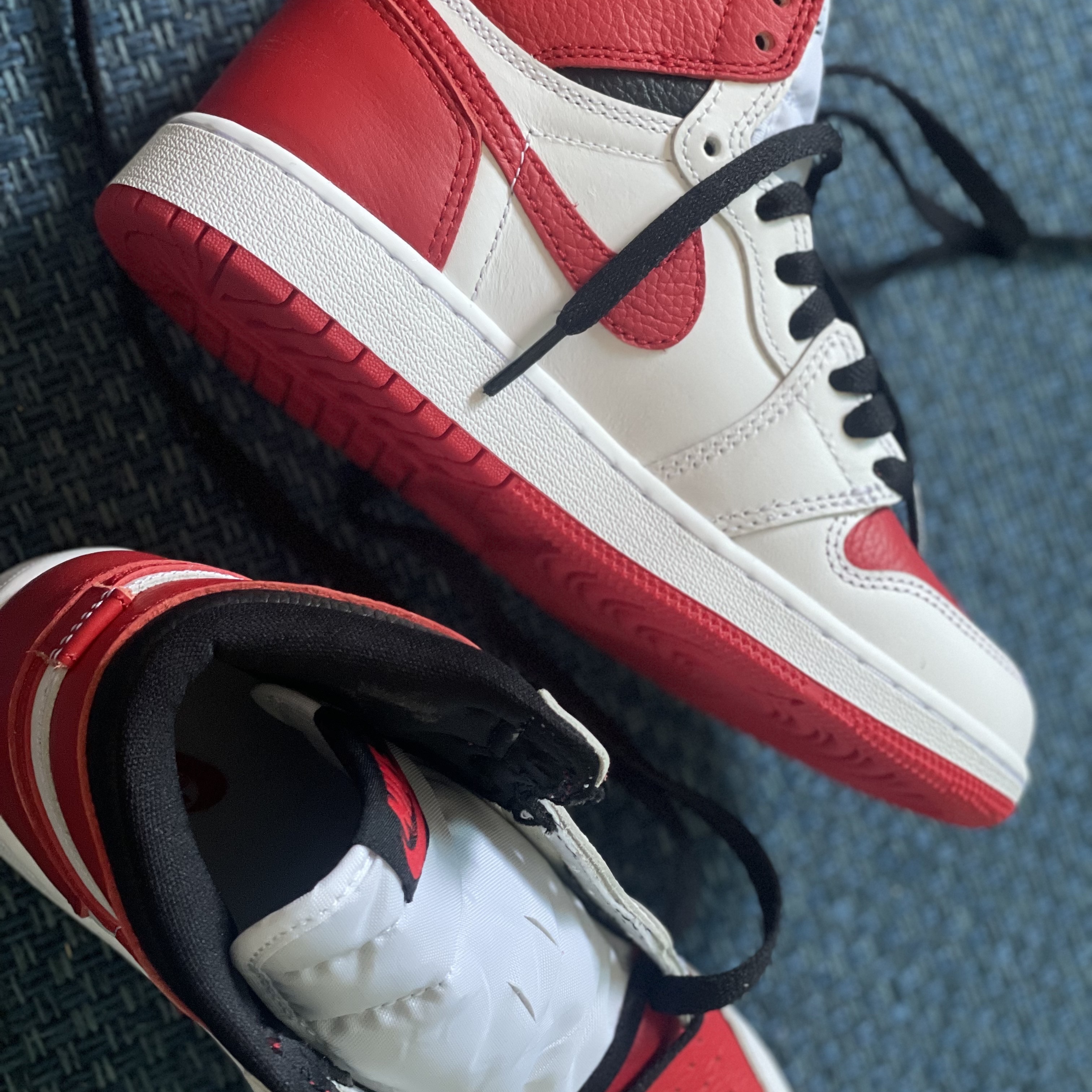 Jordan 1 Retro High OG Heritage 착용 스타일