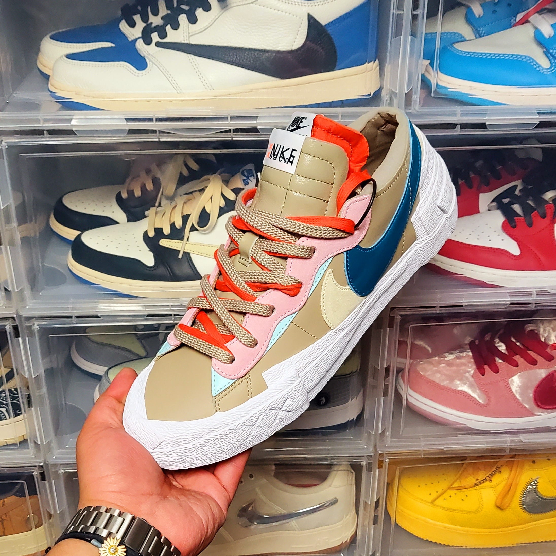 Nike x Sacai x Kaws Blazer Low Reed 착용 스타일 - 1
