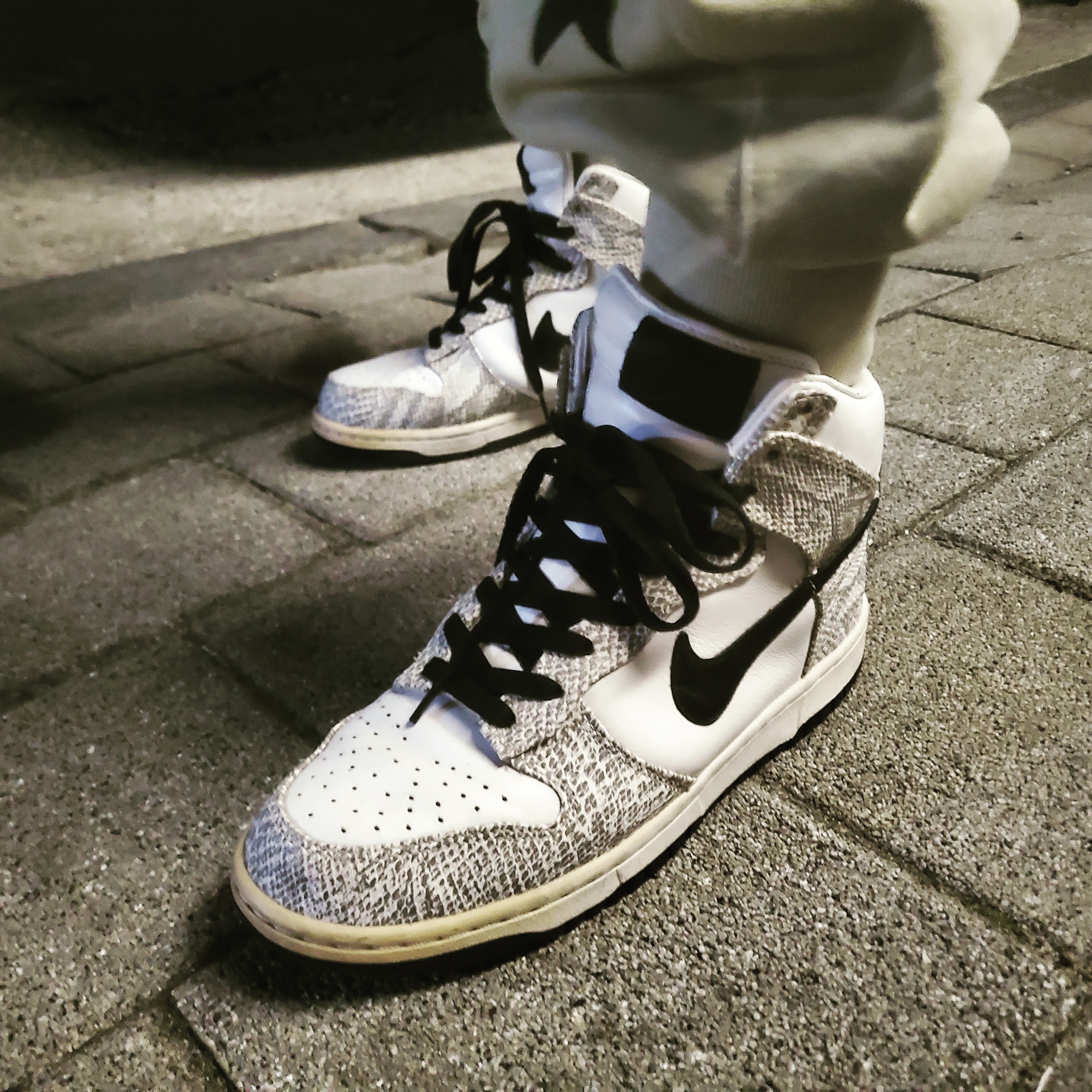 Nike Dunk High Premium SP Cocoa 착용 스타일
