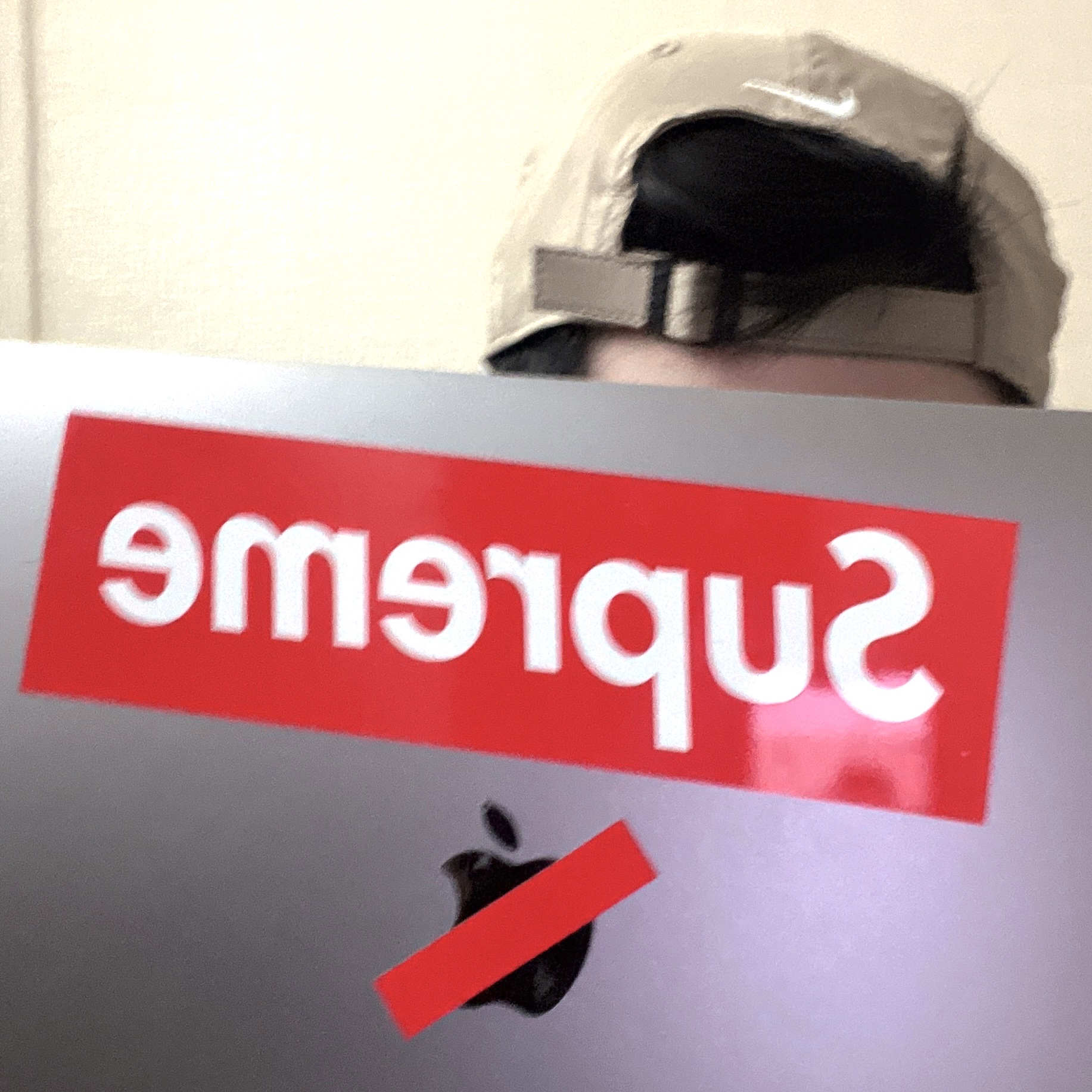 Apple 2021 MacBook Pro 14 M1 Pro 10-Core 1TB SSD / 16GB RAM Silver (Korean Ver.) 착용 스타일