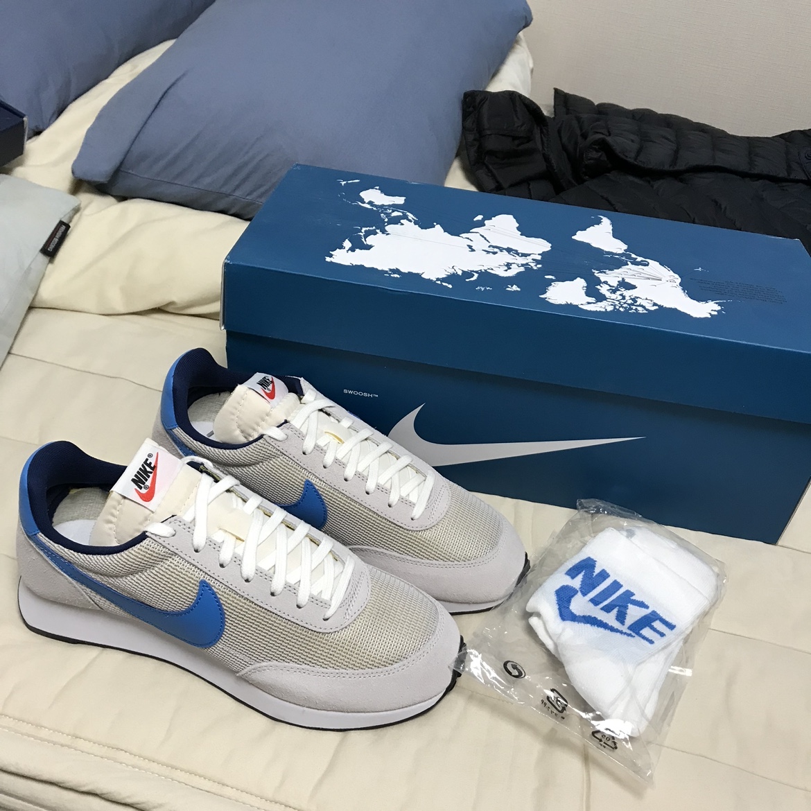 Nike Air Tailwind 79 OG Vast Grey Light Photo Blue 착용 스타일