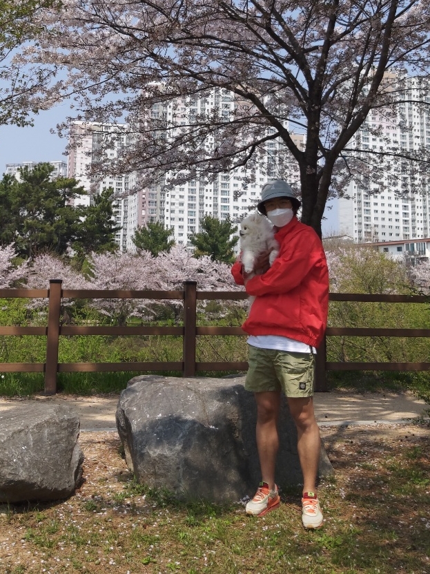 Nike x Sacai x Clot LDWaffle Orange Blaze, Nike x Stussy Windrunner Jacket Habanero Red 착용 스타일 - 1